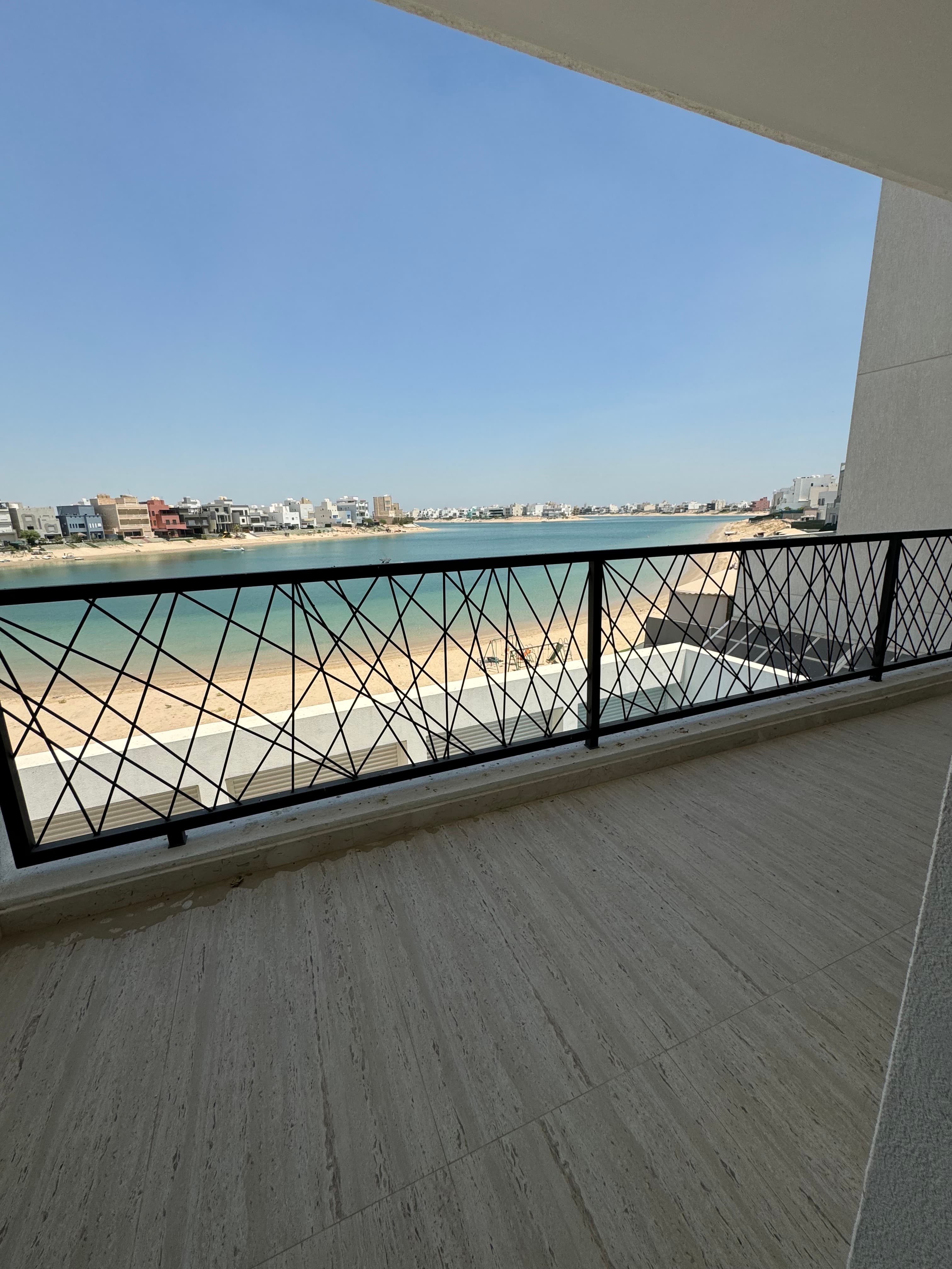 للبيع شاليه فى المرحلة الرابعة فى البحرية