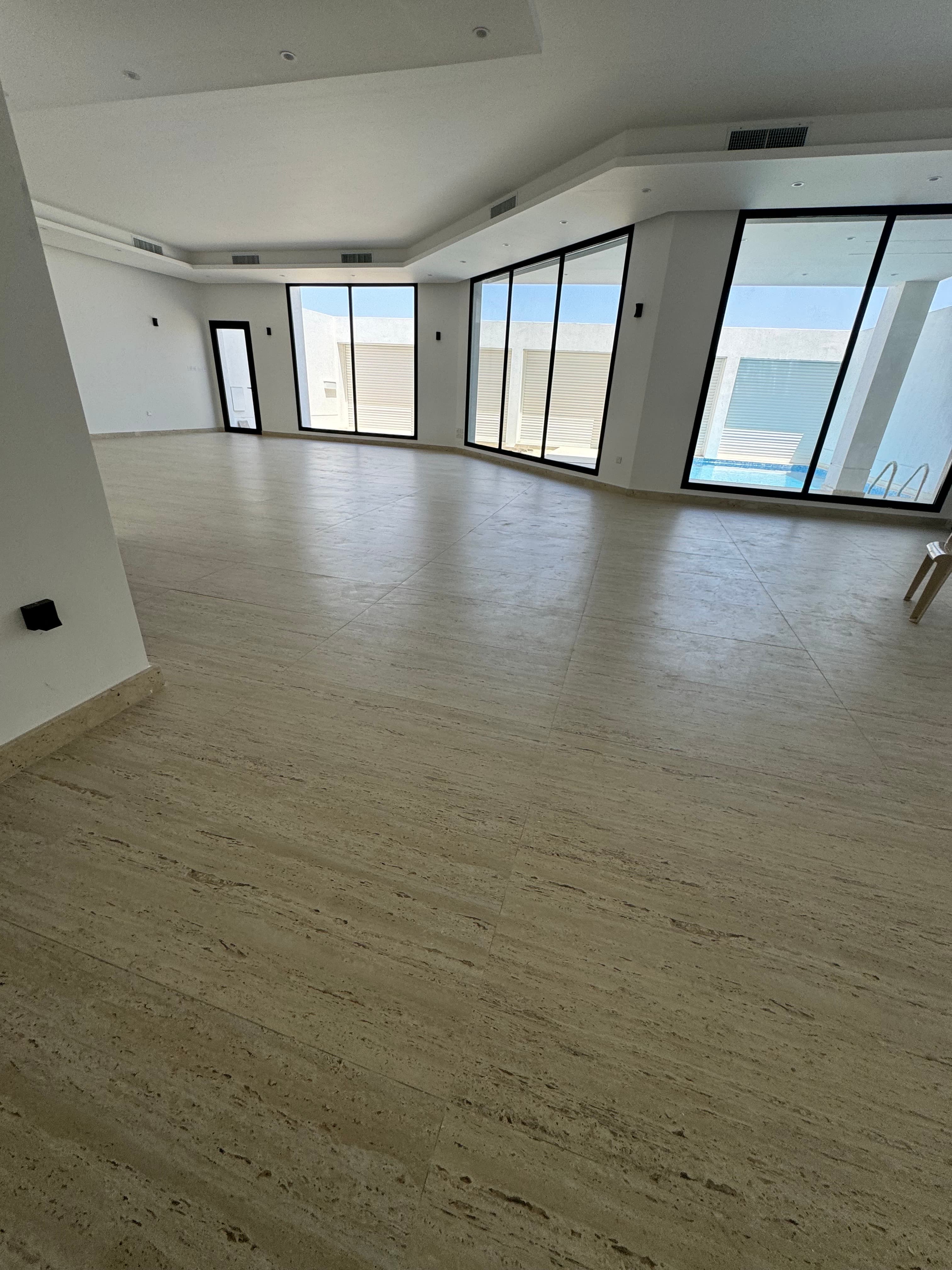 للبيع شاليه فى المرحلة الرابعة فى البحرية