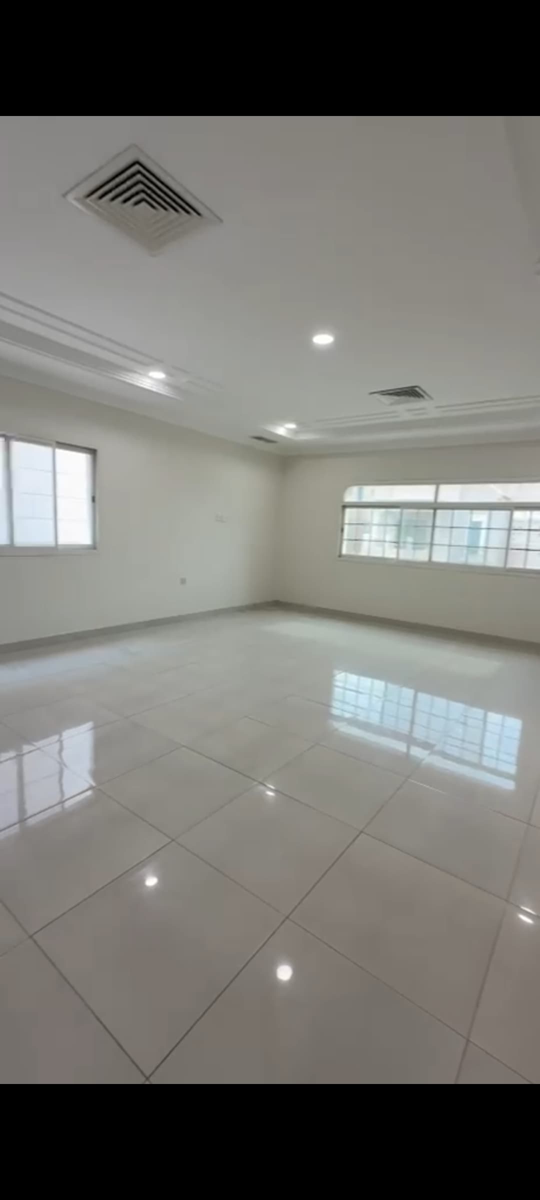 للإيجار دور اول ونصف فى قرطبه