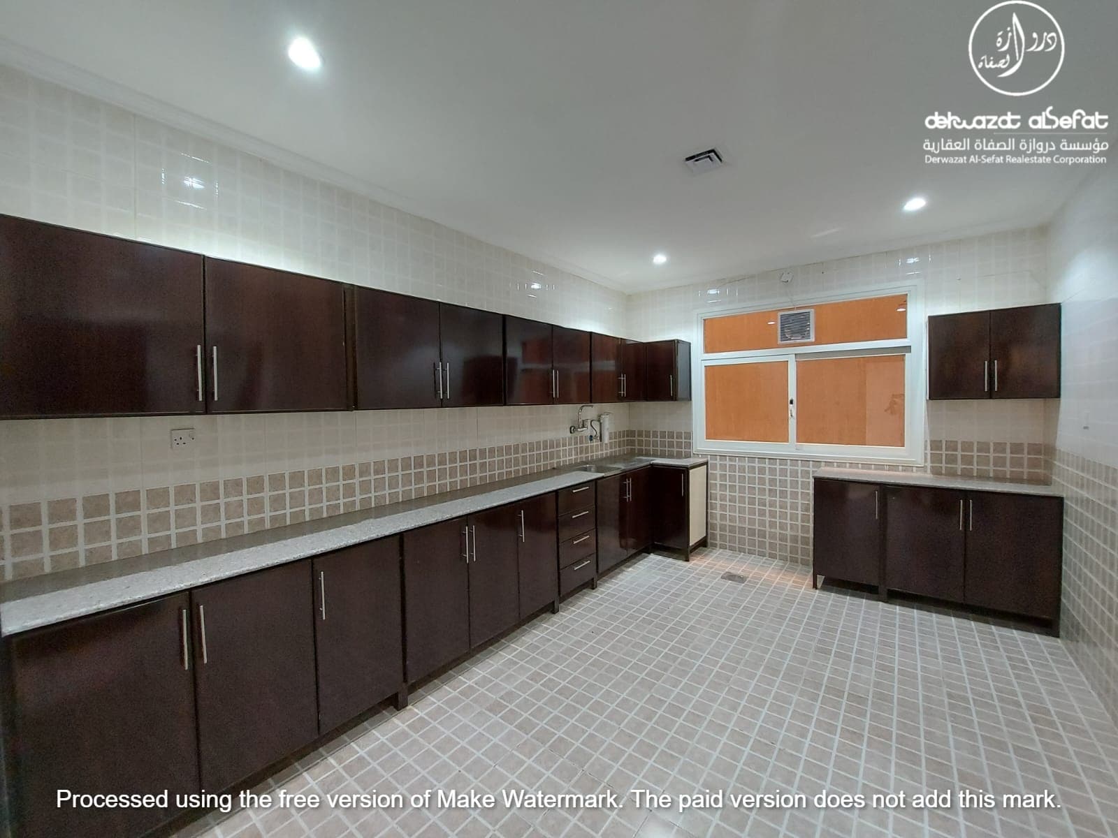 للإيجار سرداب مع حوش فى الصديق قطعة 3