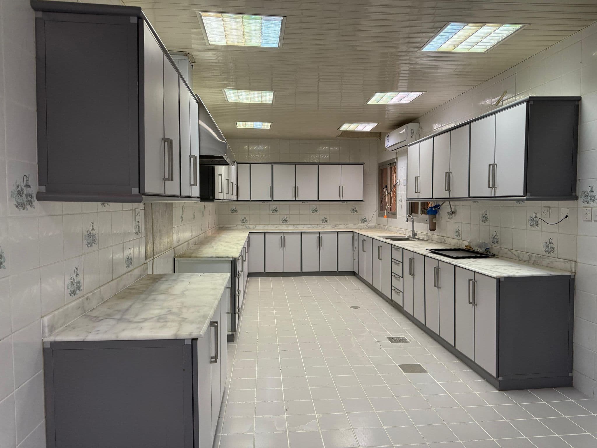 للايجار بيت كامل فى النهضة قطعة 1