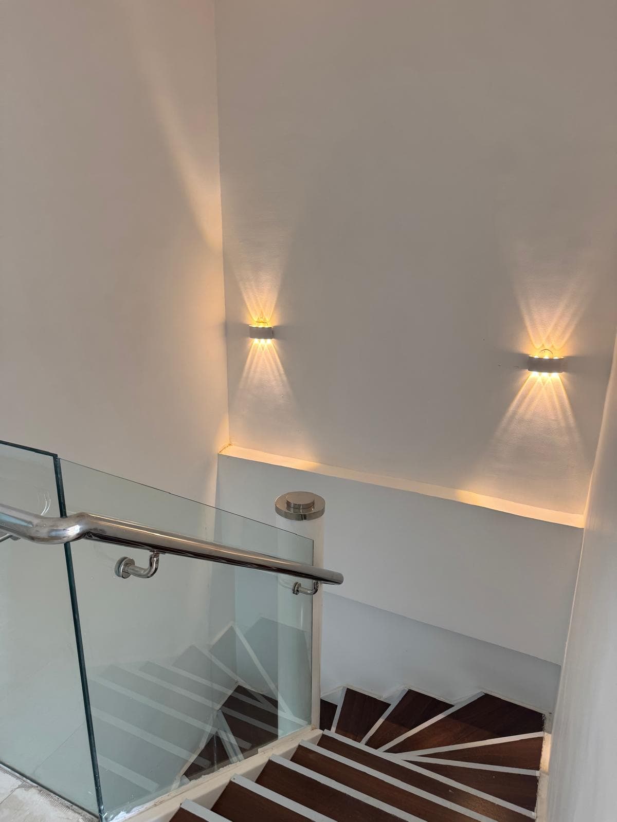 للايجار شقة دوبلكس فى الشعب البحري