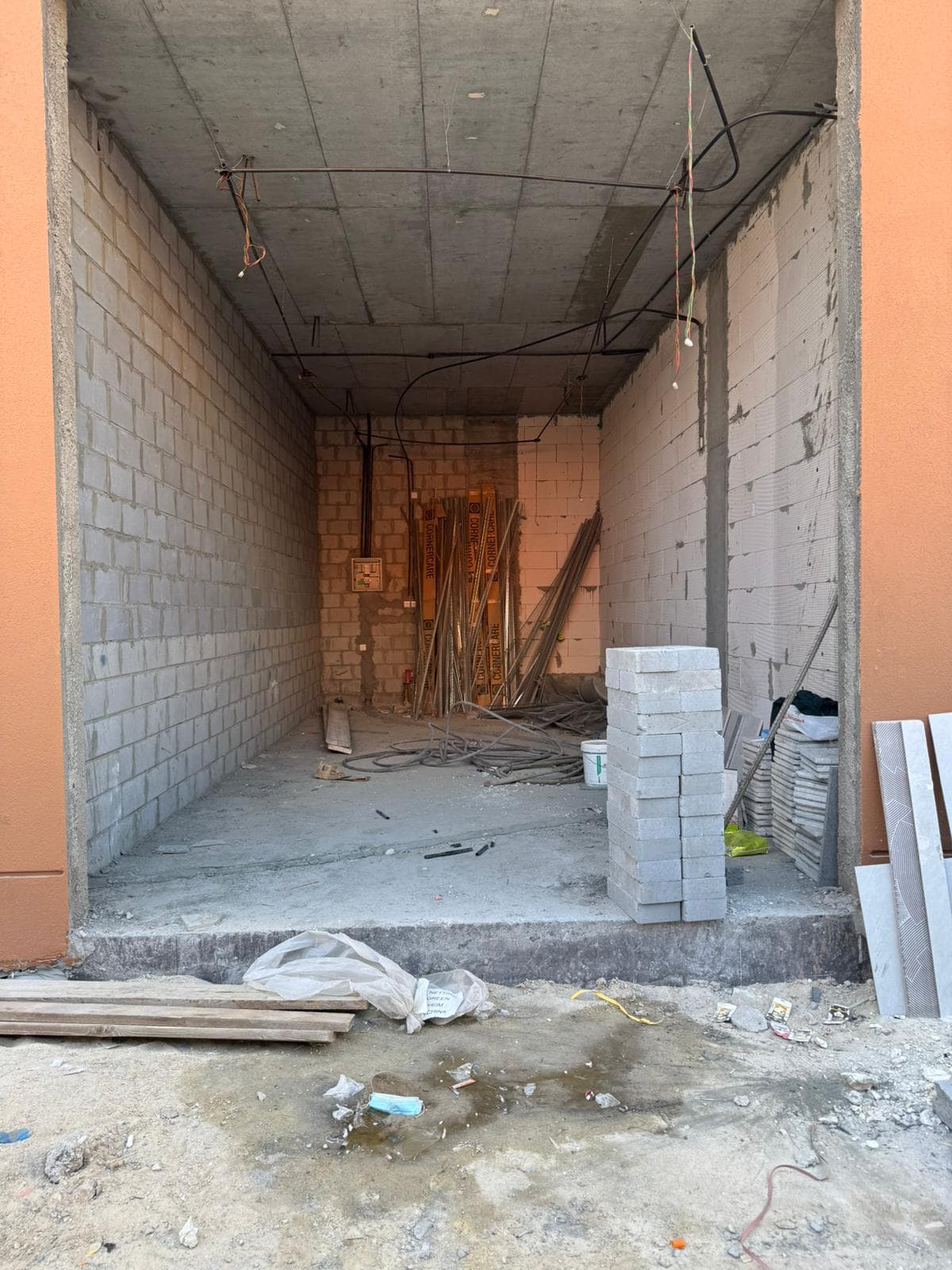 للإيجار دور ومحلين بالجابرية على ثلاث شوارع