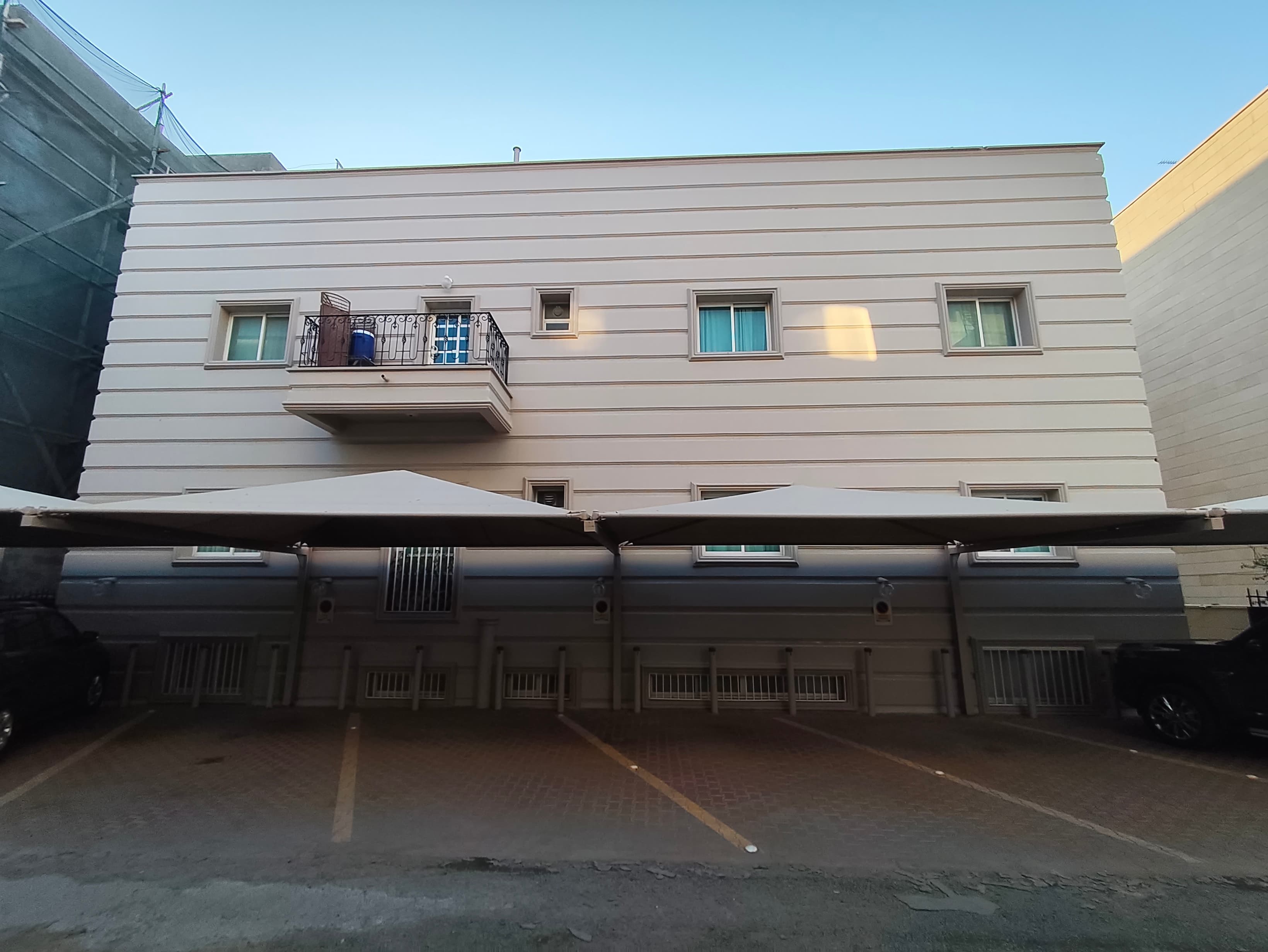 فيلا للبيع فى سلوى قرب الخدمات