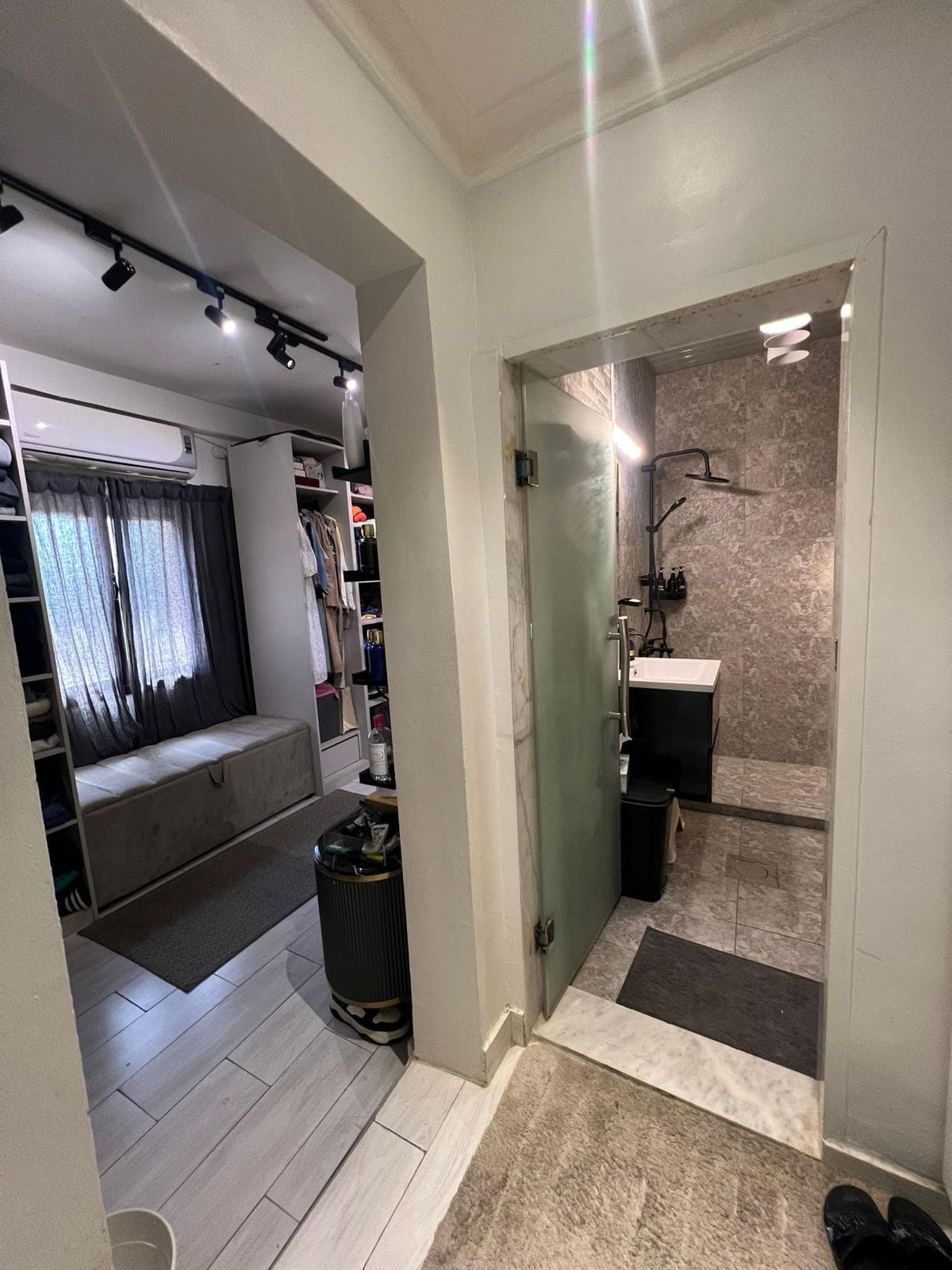 للبيع بيت فى منطقة بيان قطعة 10