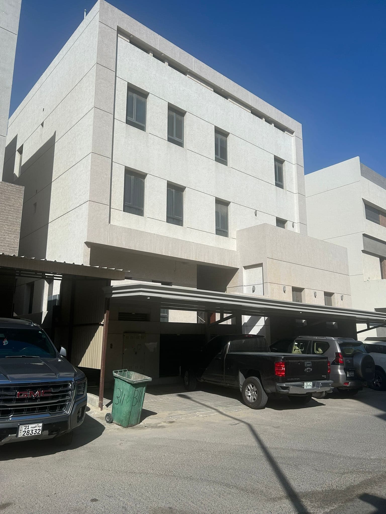 للبيع فيلا بضاحية أبوفطيرة