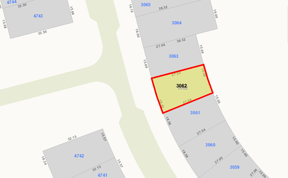 للبيع أرض فى البحريه صف أول على البحر