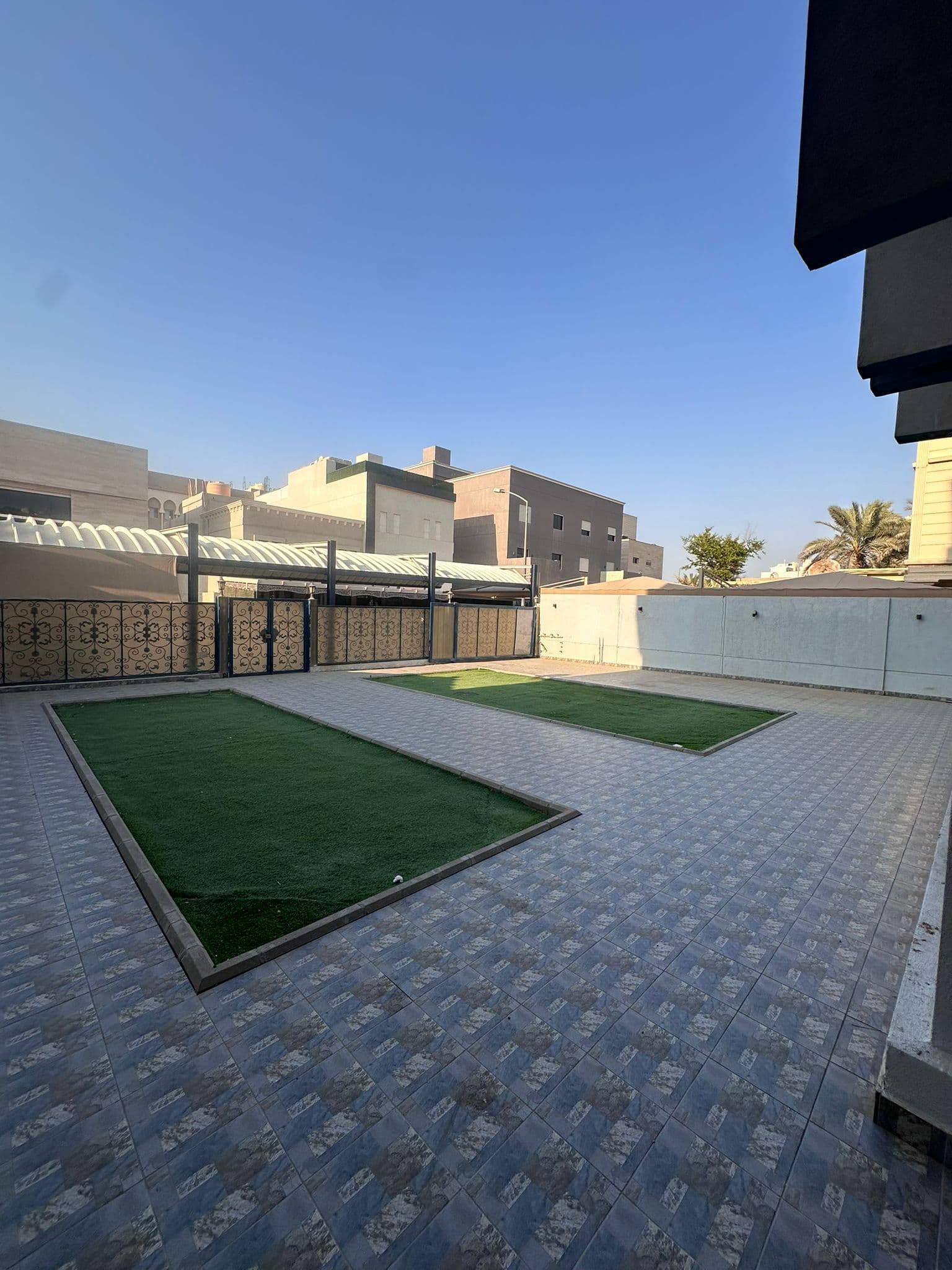 للإيجار فيلا فى السرة