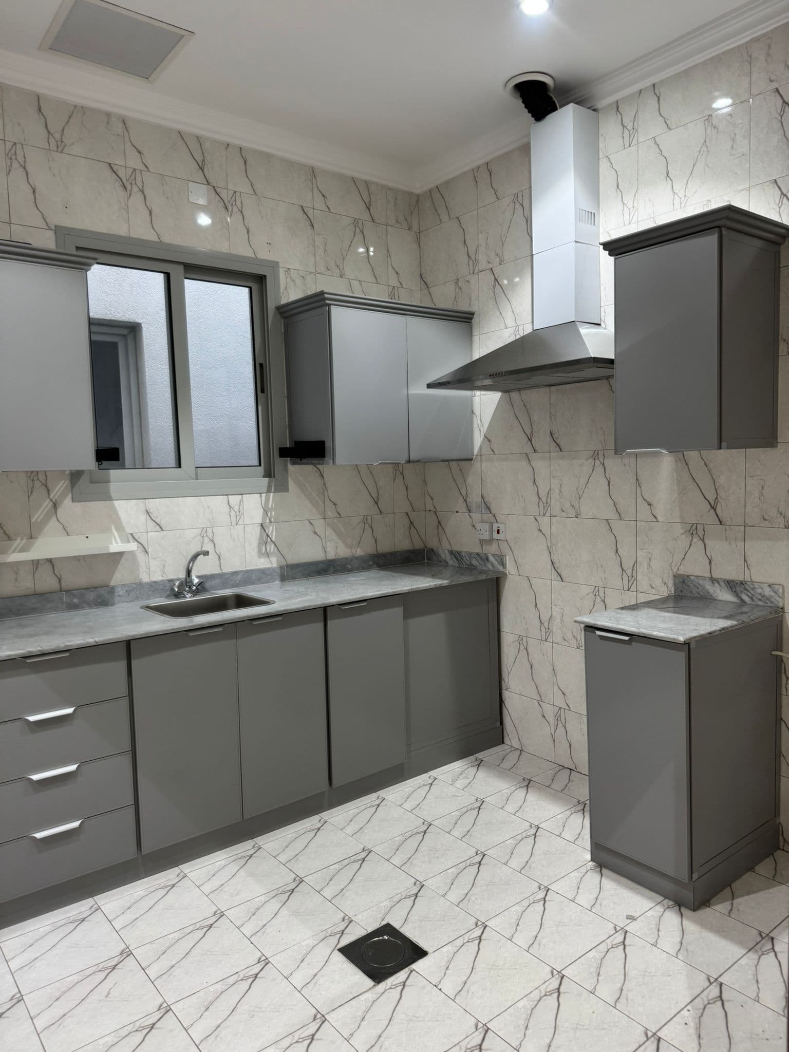 شقة للإيجار فى الخالدية