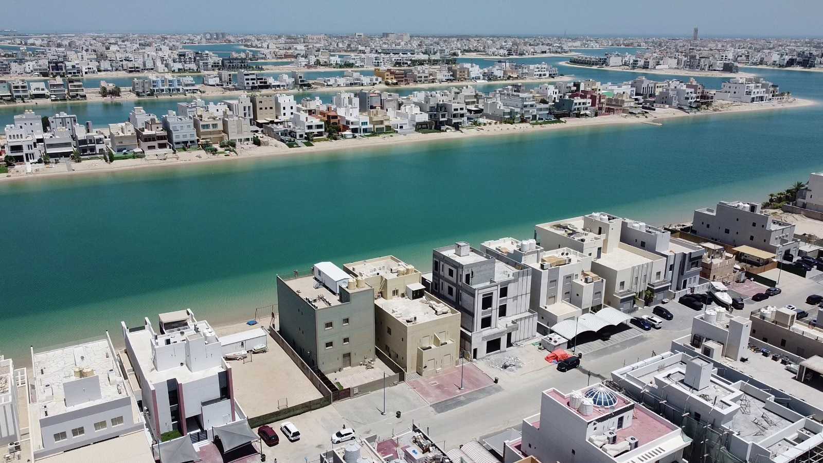 أرض للبيع فى البحرية صف أول