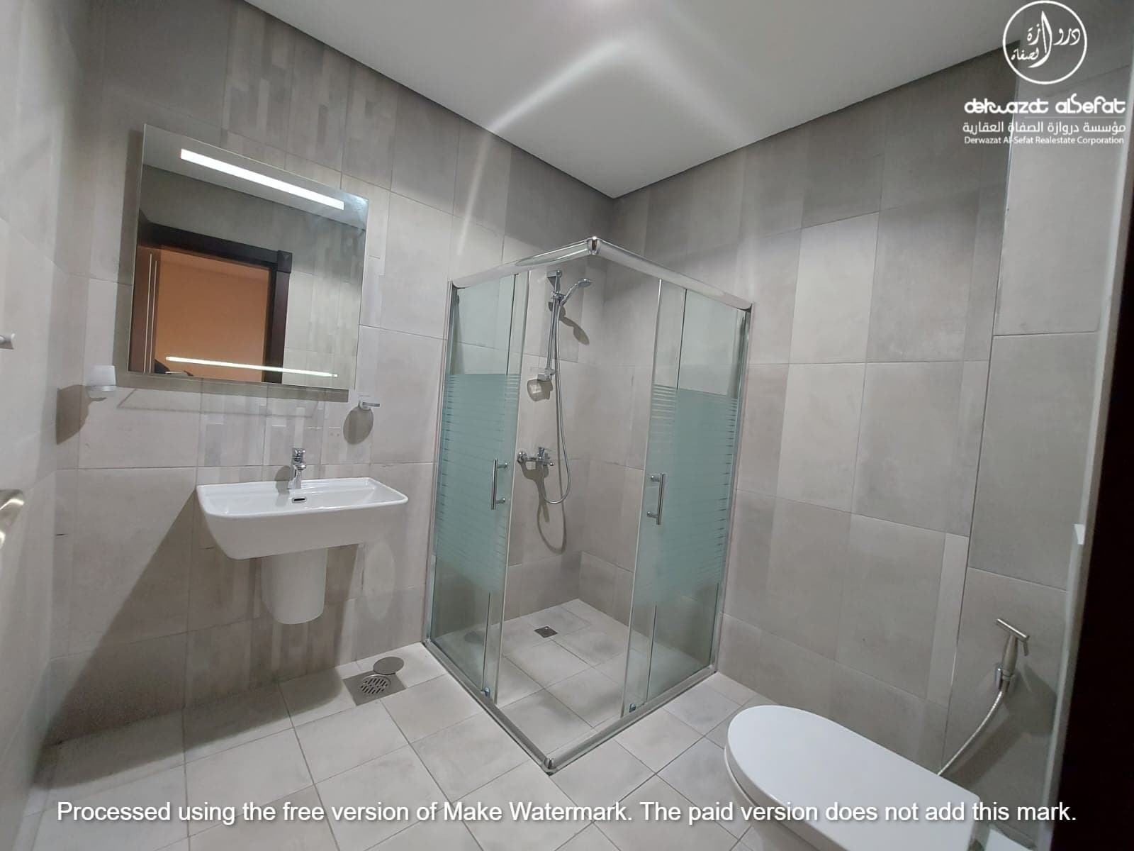 للايجار دور فى النزهة قطعة 1