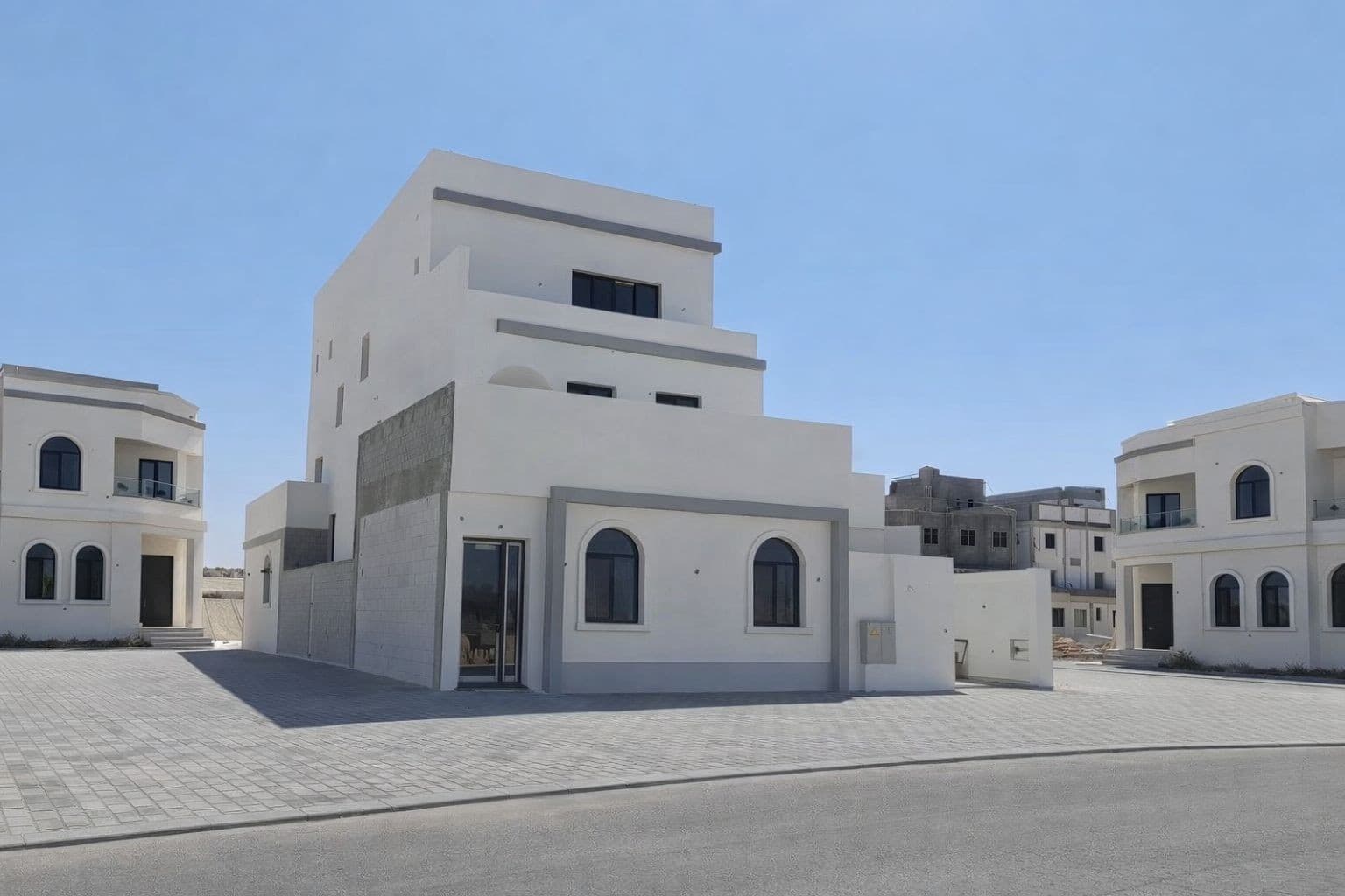 للبيع فيلا فى مدينه المطلاع شارع واحد