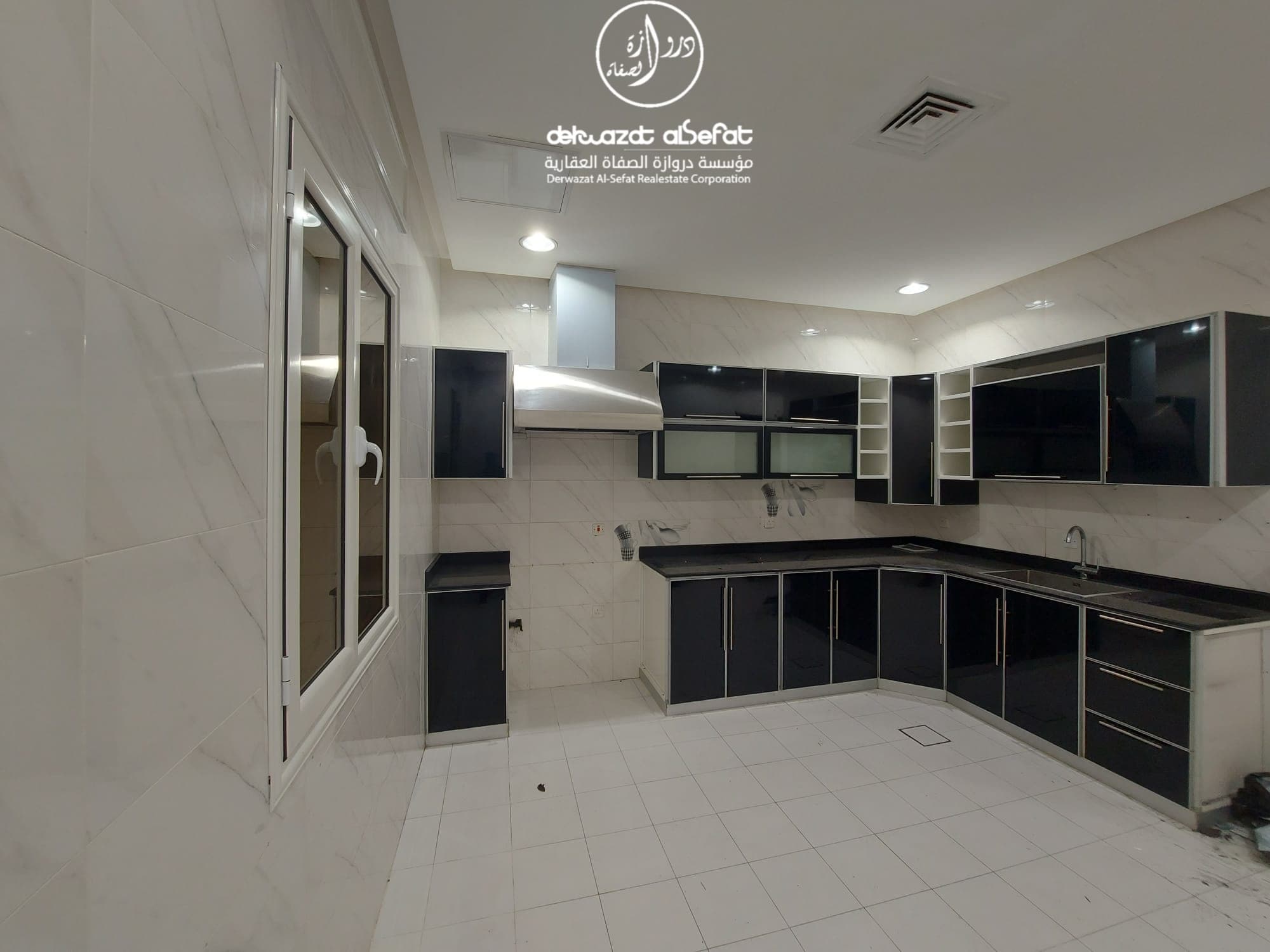 شقة للإيجار فى مشرف الطابق الأول