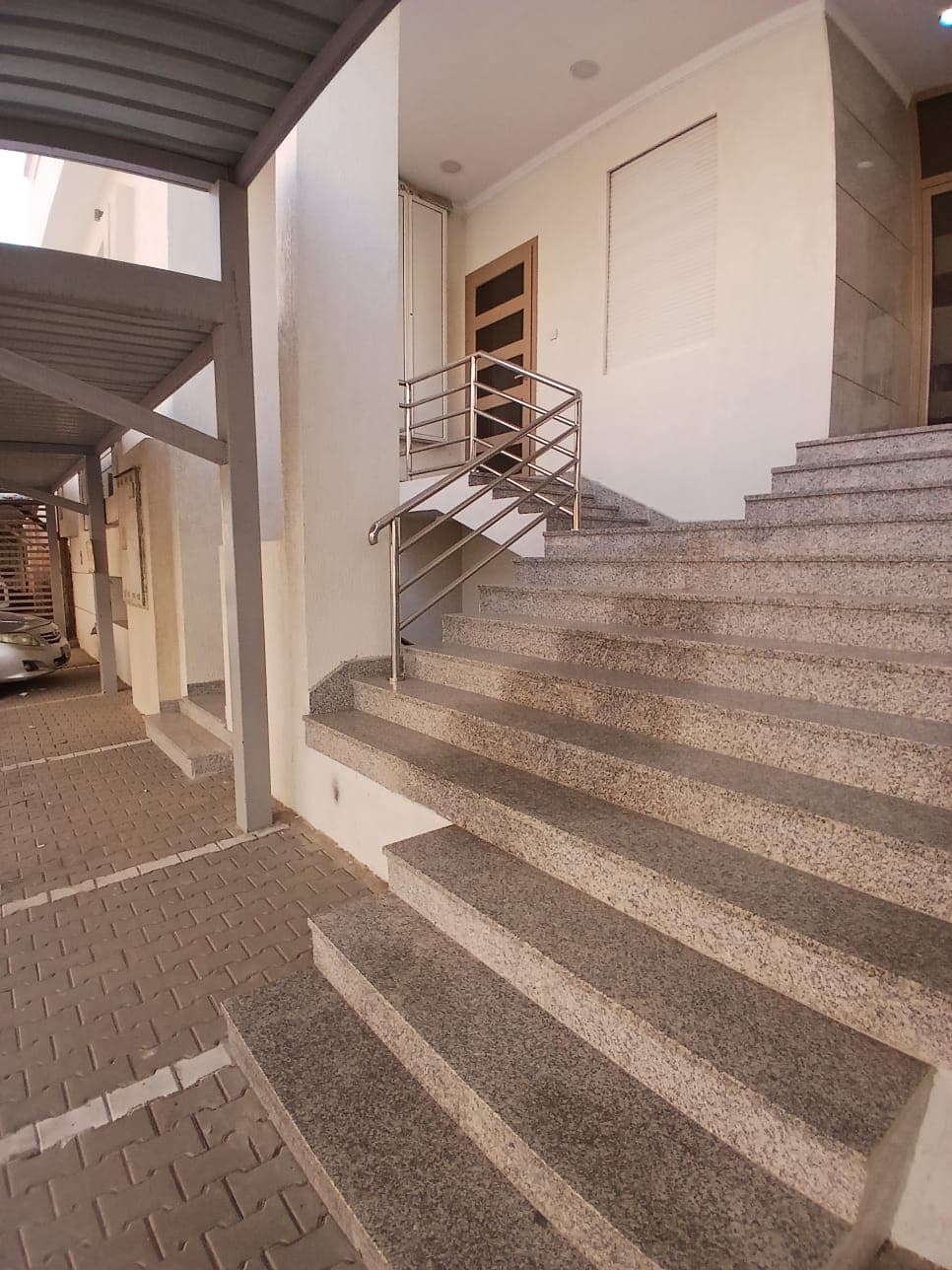 شقه للايجار فى سلوى تشطيب جديد