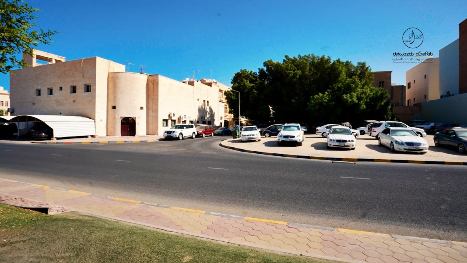 أرضين للبيع فى القادسيه شارع رئيسى