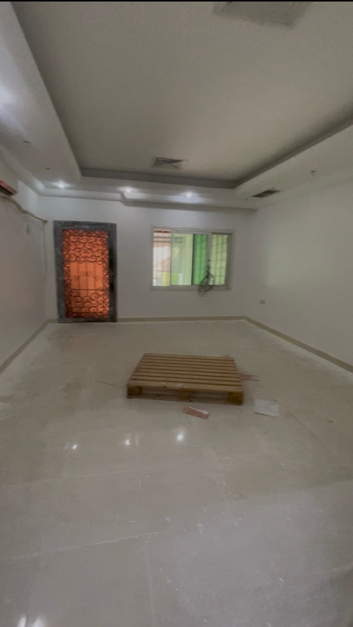 دور أرضى للإيجار فى سعدالعبدالله