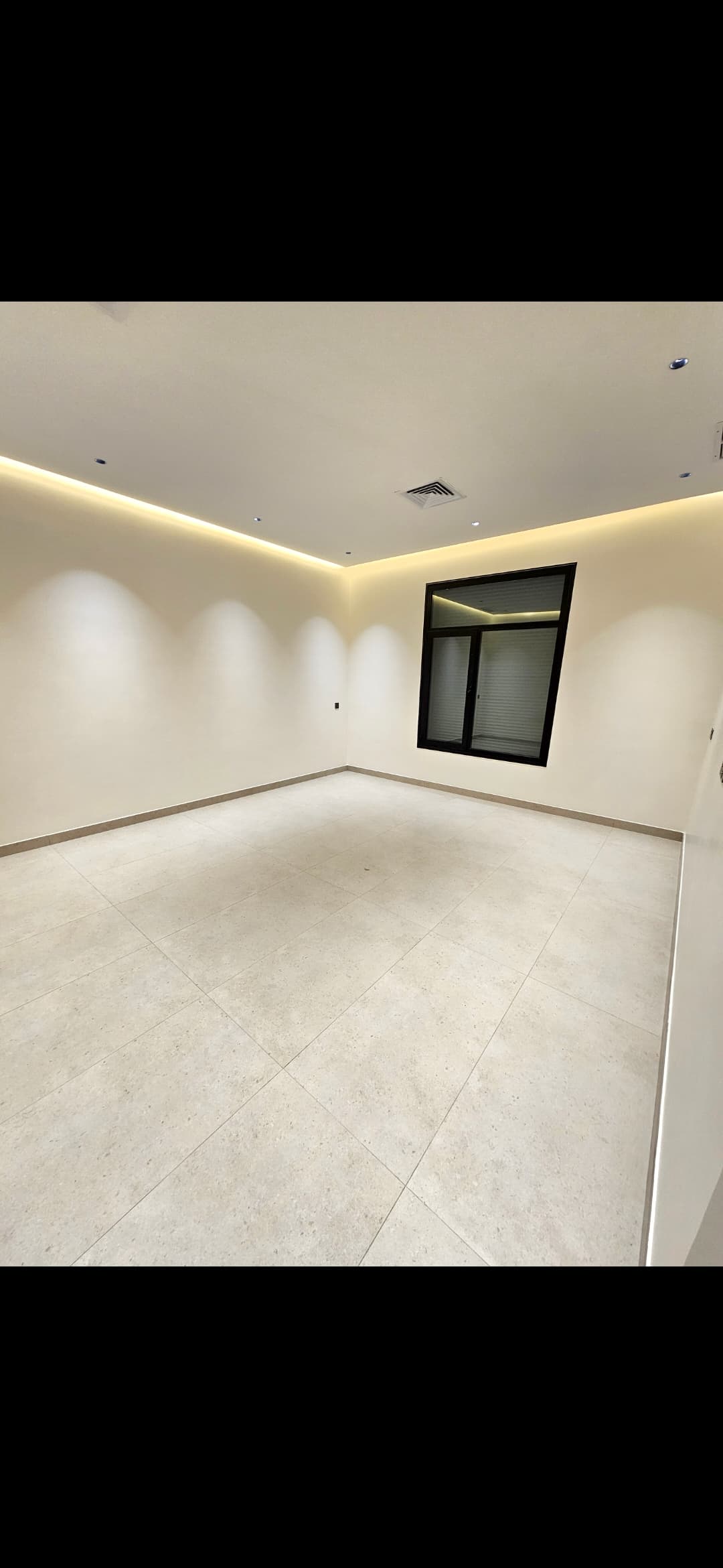 شقة للإيجار فى جنوب خيطان مع رووف