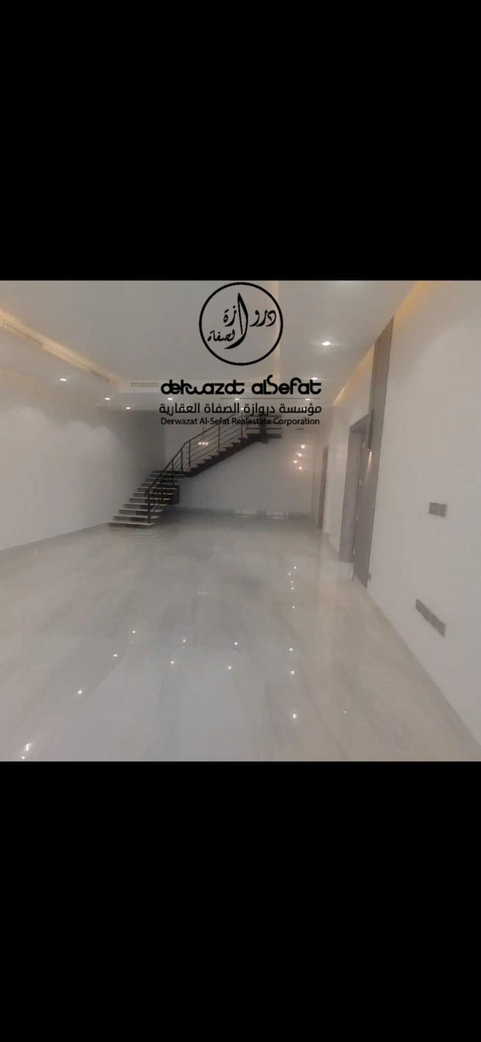 للايجار فيلا في الصديق تشطيب جديد