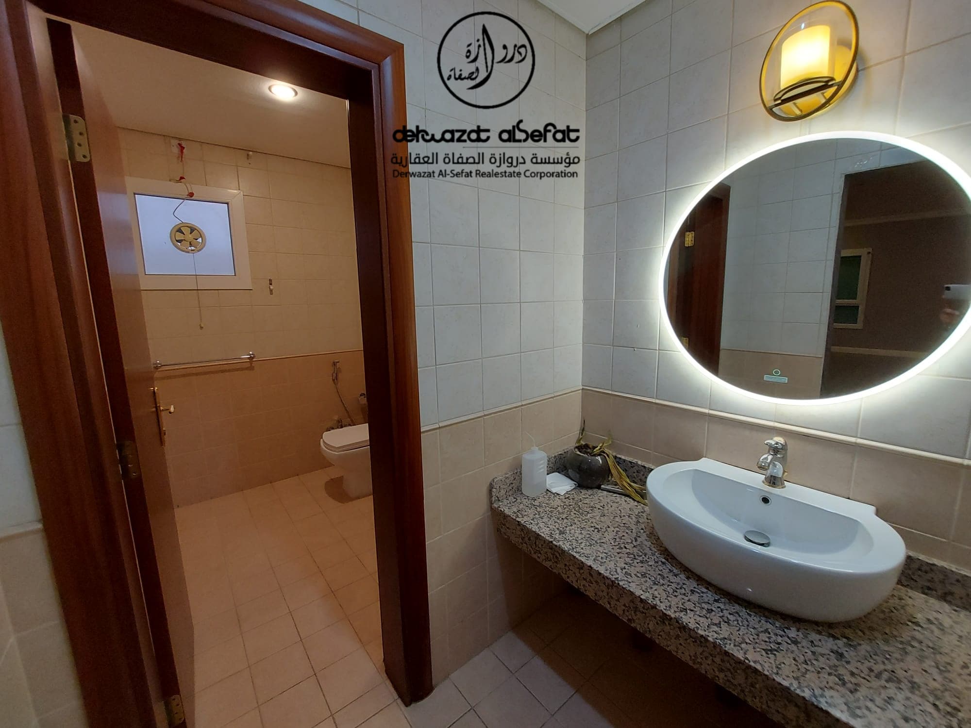 فيلا للايجار في الشهداء قطعه 1