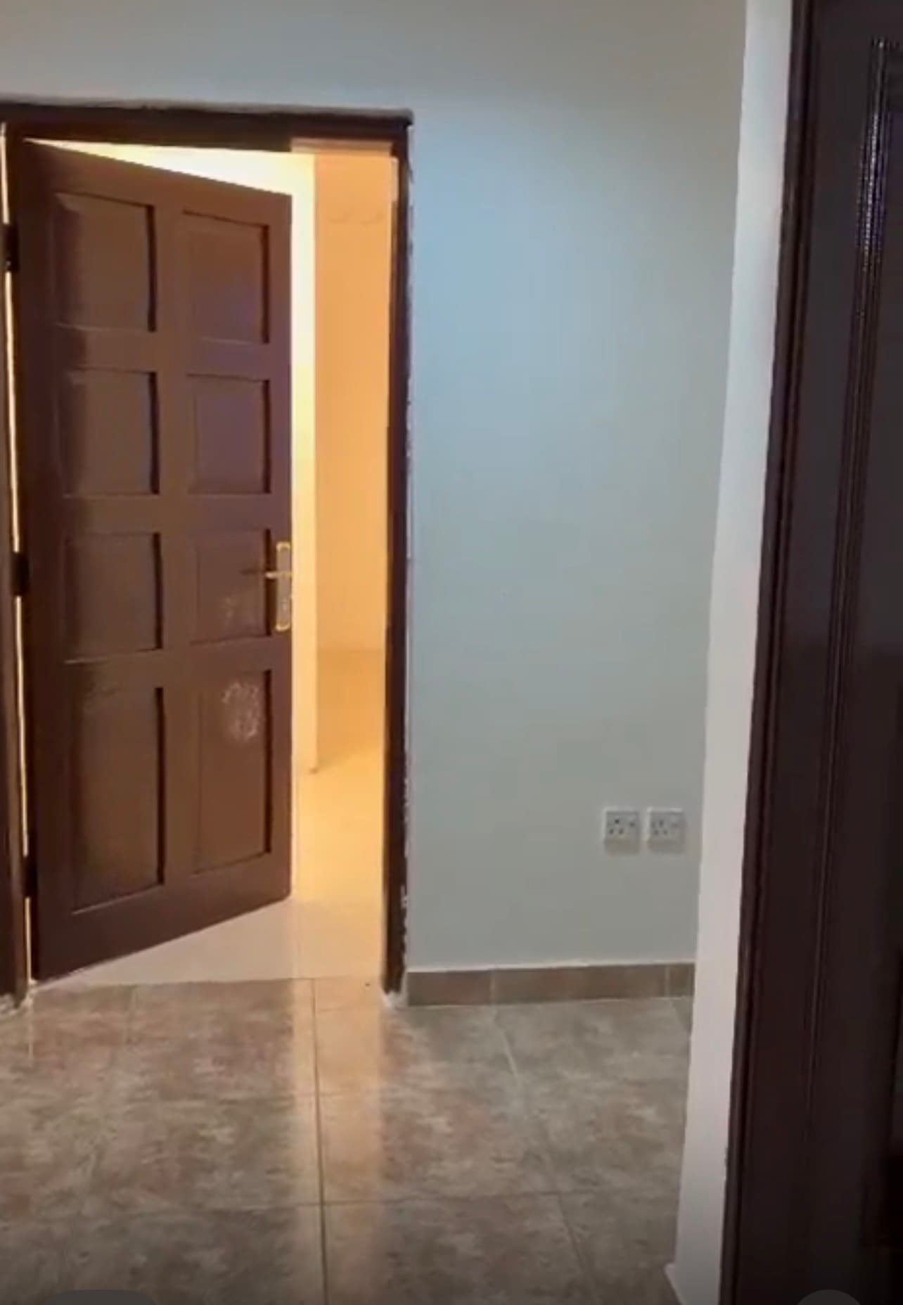 دوبلكس للايجار فى صباح السالم