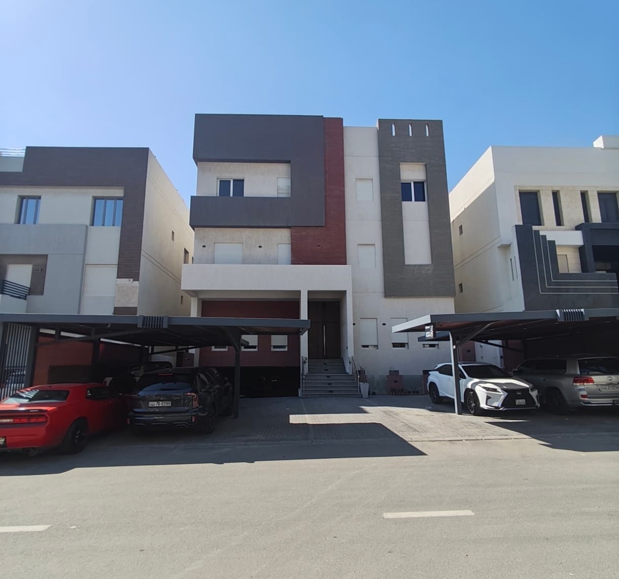 فيلا للبيع فى غرب عبدالله المبارك