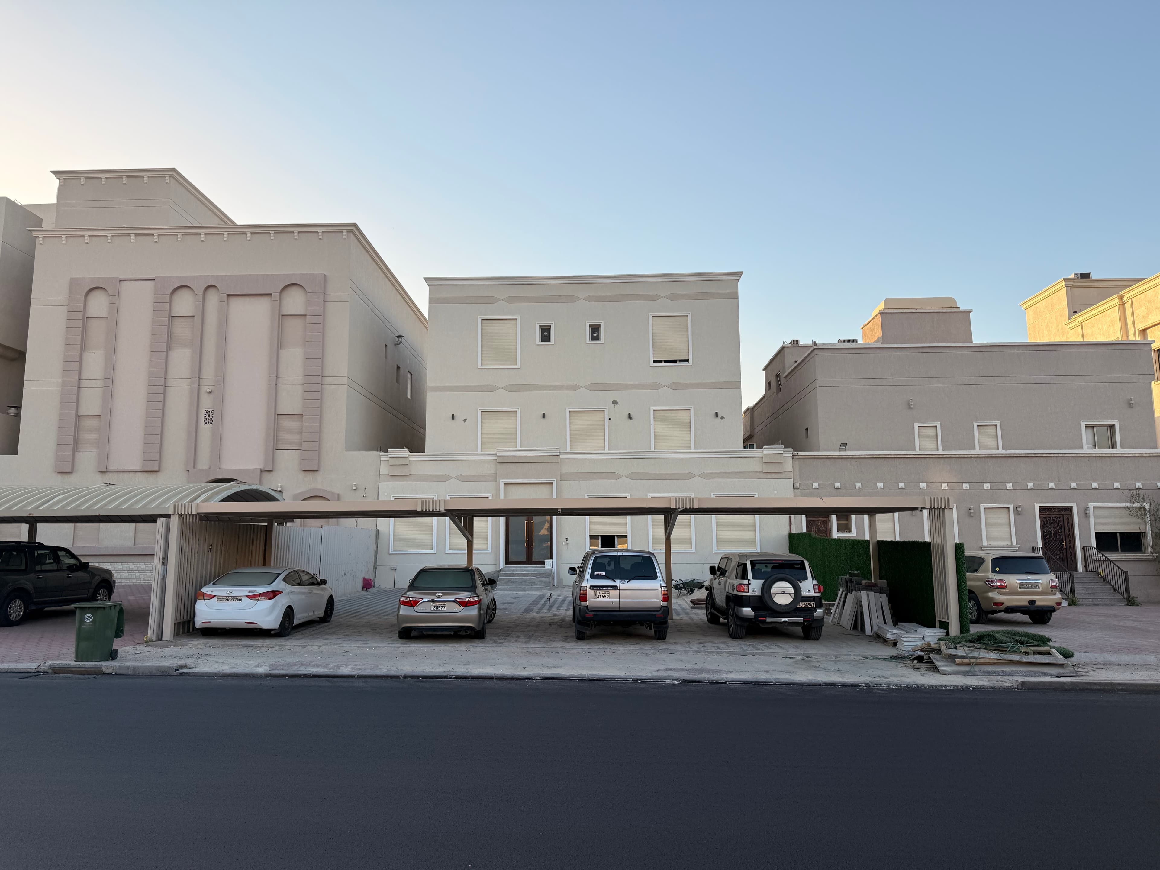 للبيع بيت موقع فى سعد العبدالله