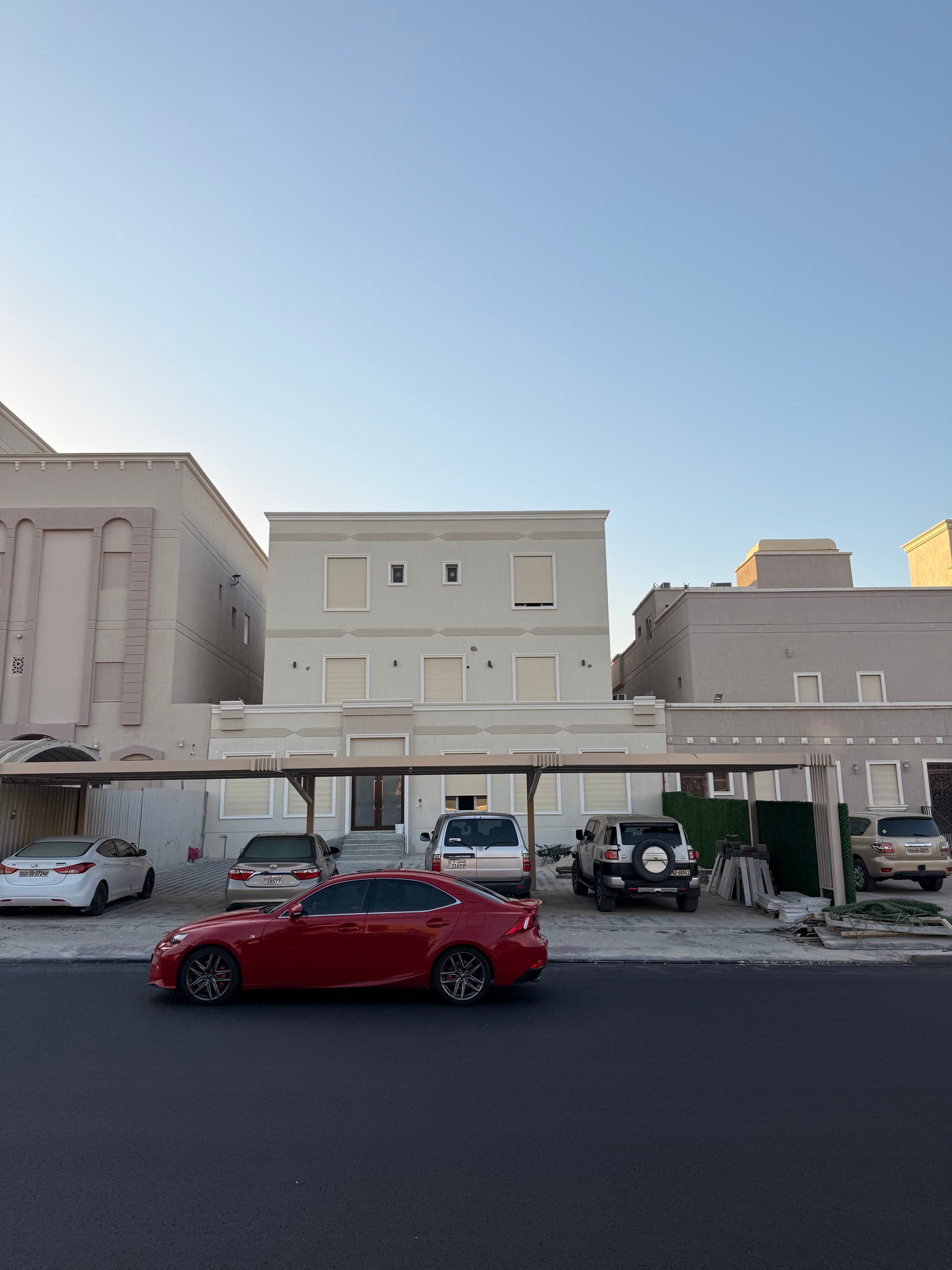 للبيع بيت موقع فى سعد العبدالله