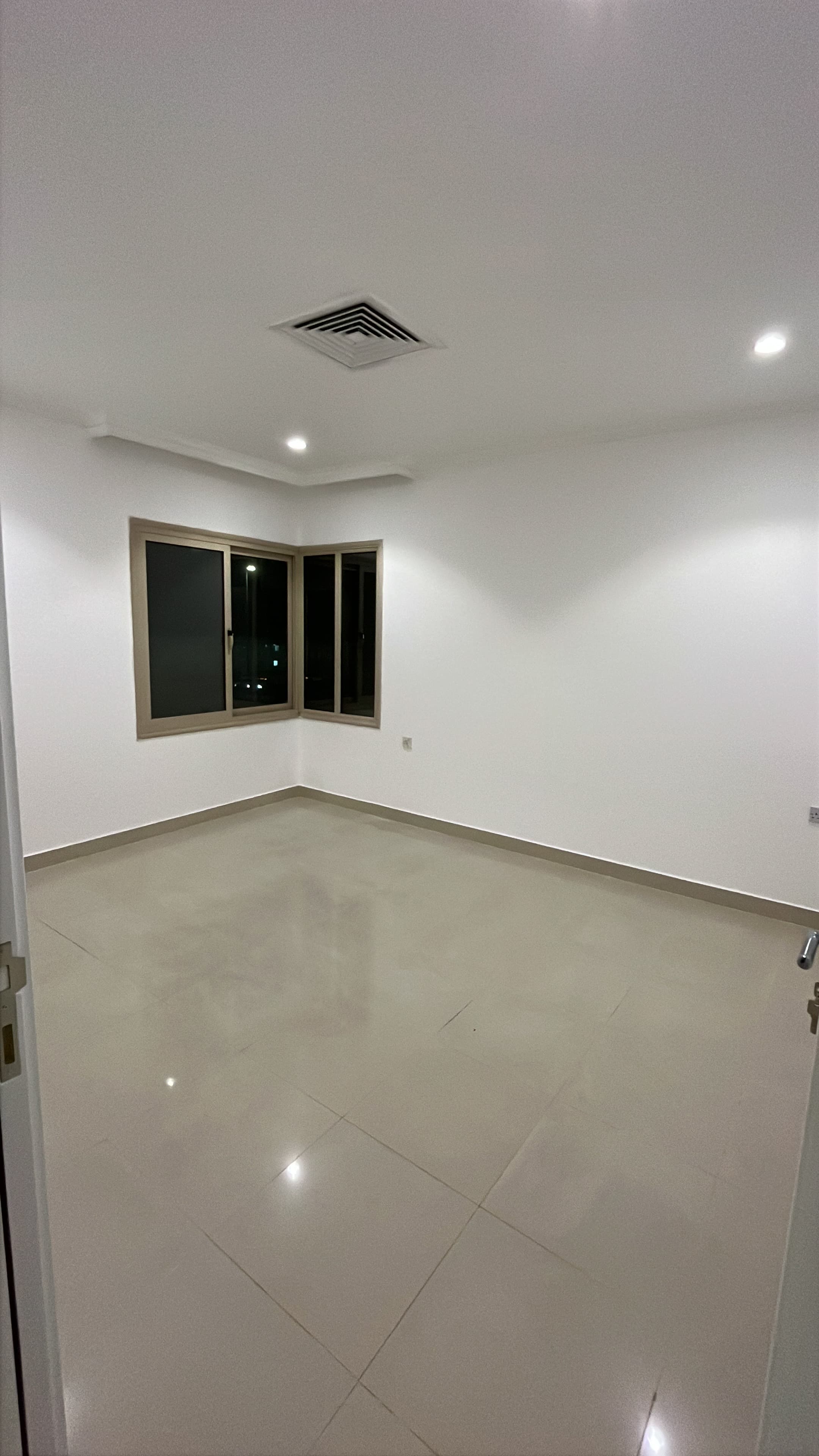 شقه للايجار في الفنطاس اطلاله بحريه