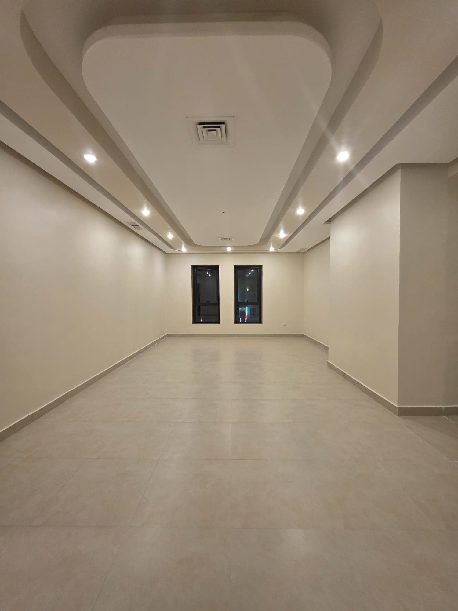 للايجار شقة فى بيان ثلاث غرف