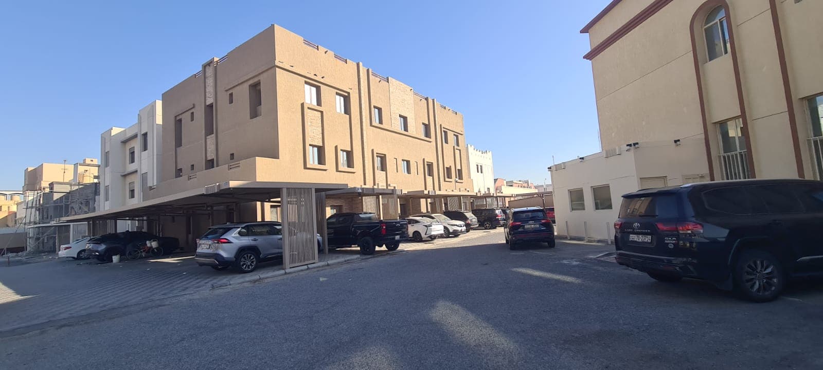 للإيجار شقة بمدخلين فى الفنطاس