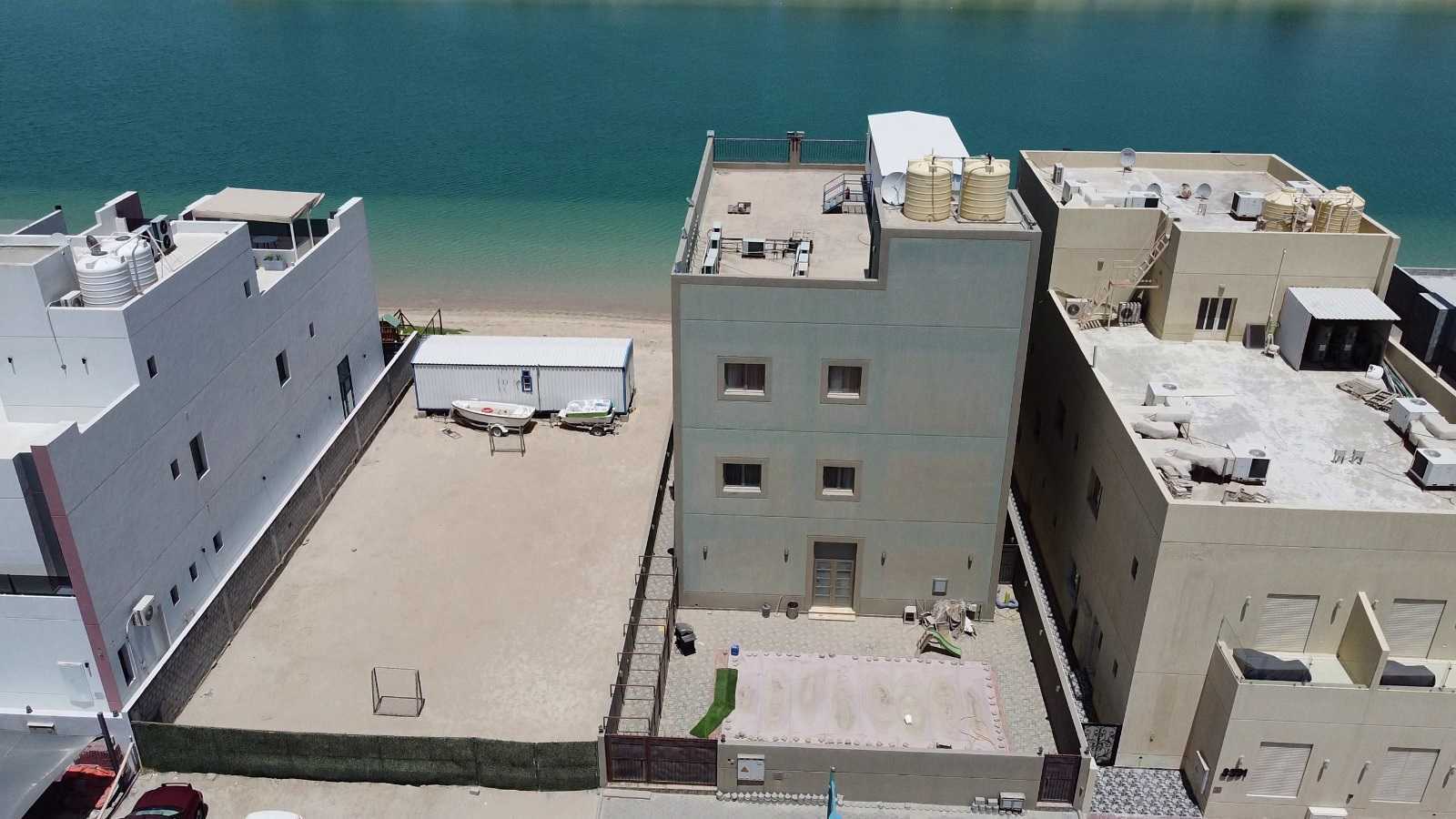 أرض للبيع فى صباح الاحمد البحرية