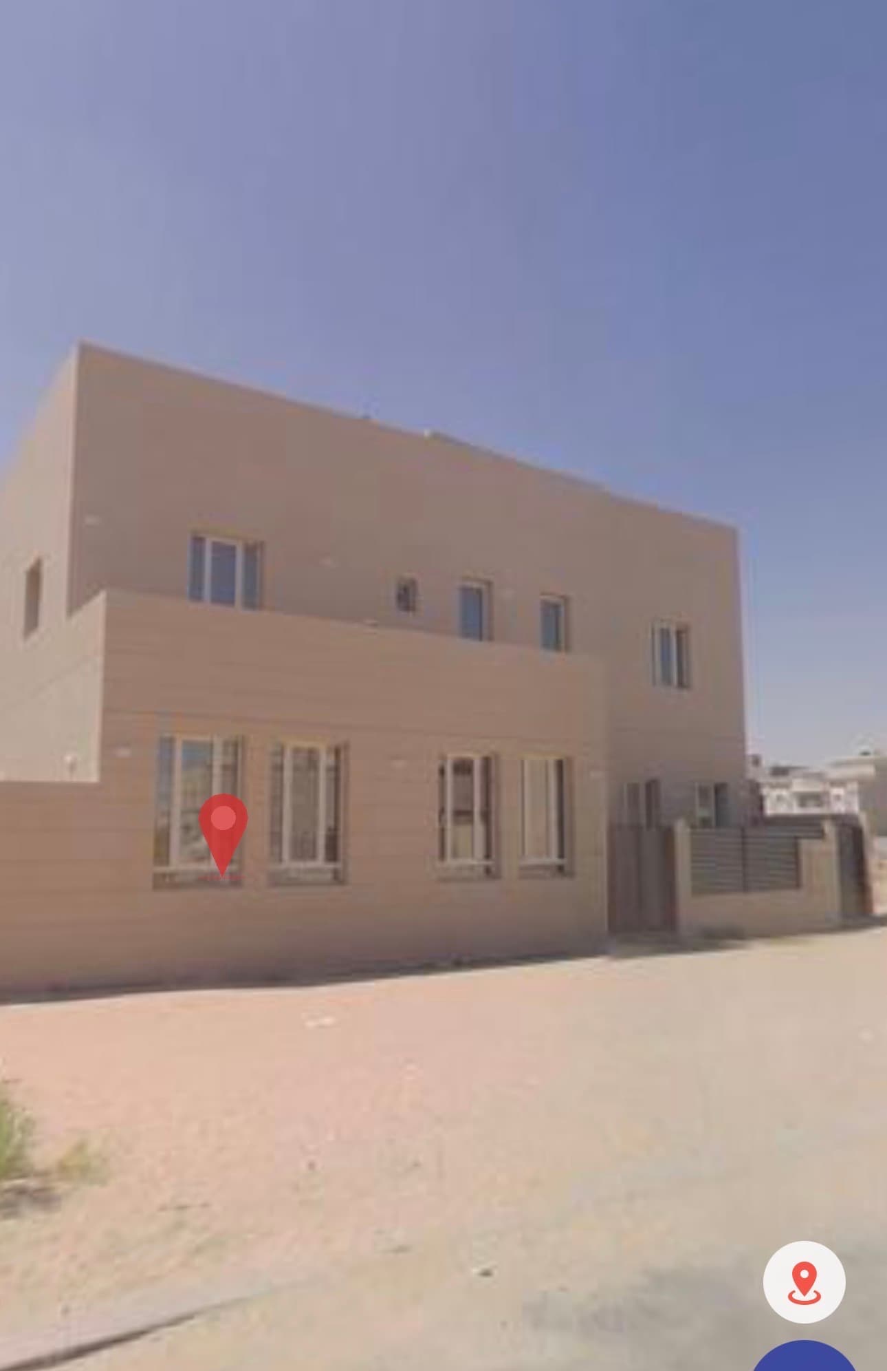 للايجار فيلا فى الوفره اول ساكن