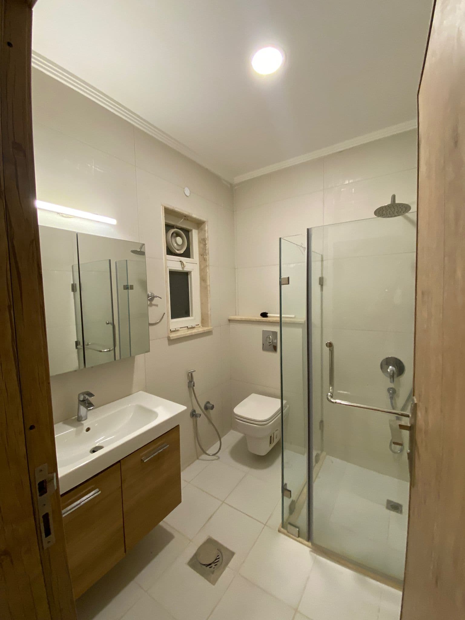 شقة للإيجار فى سلوى