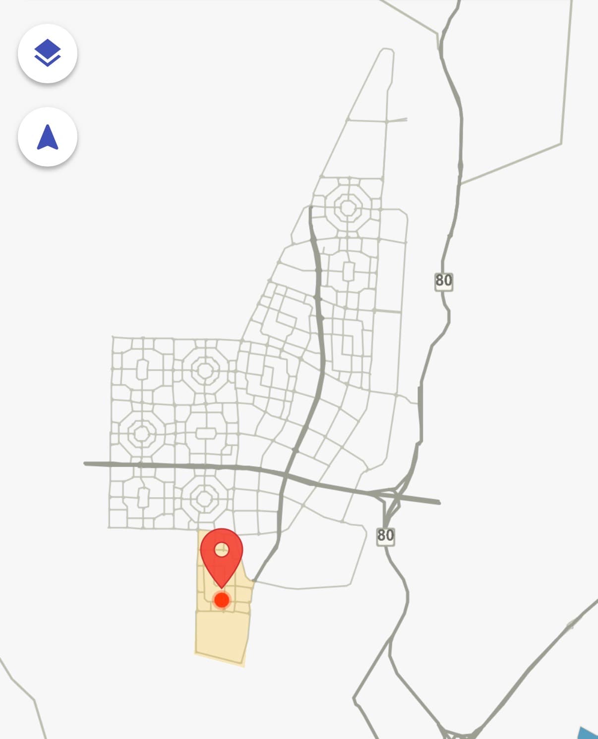 للبيع قسيمة بطن و ظهر رواق بالمطلاع