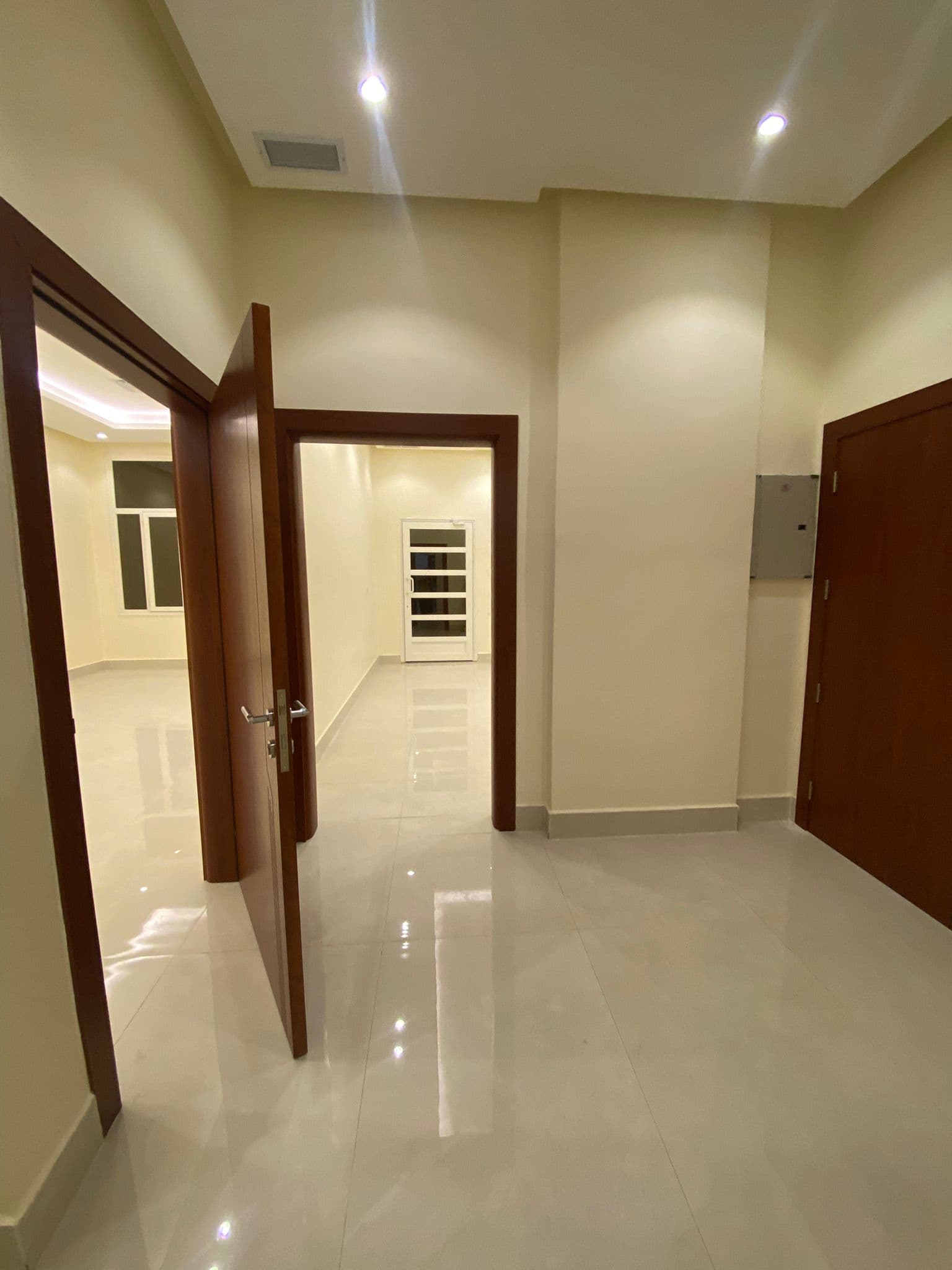 شقه ارضيه للايجار فى الصليبيخات