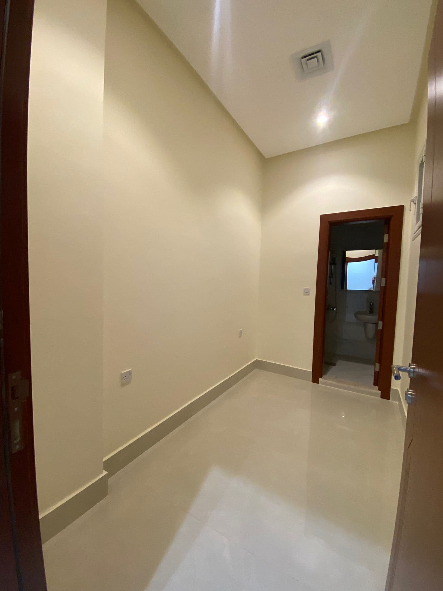 شقه ارضيه للايجار فى الصليبيخات