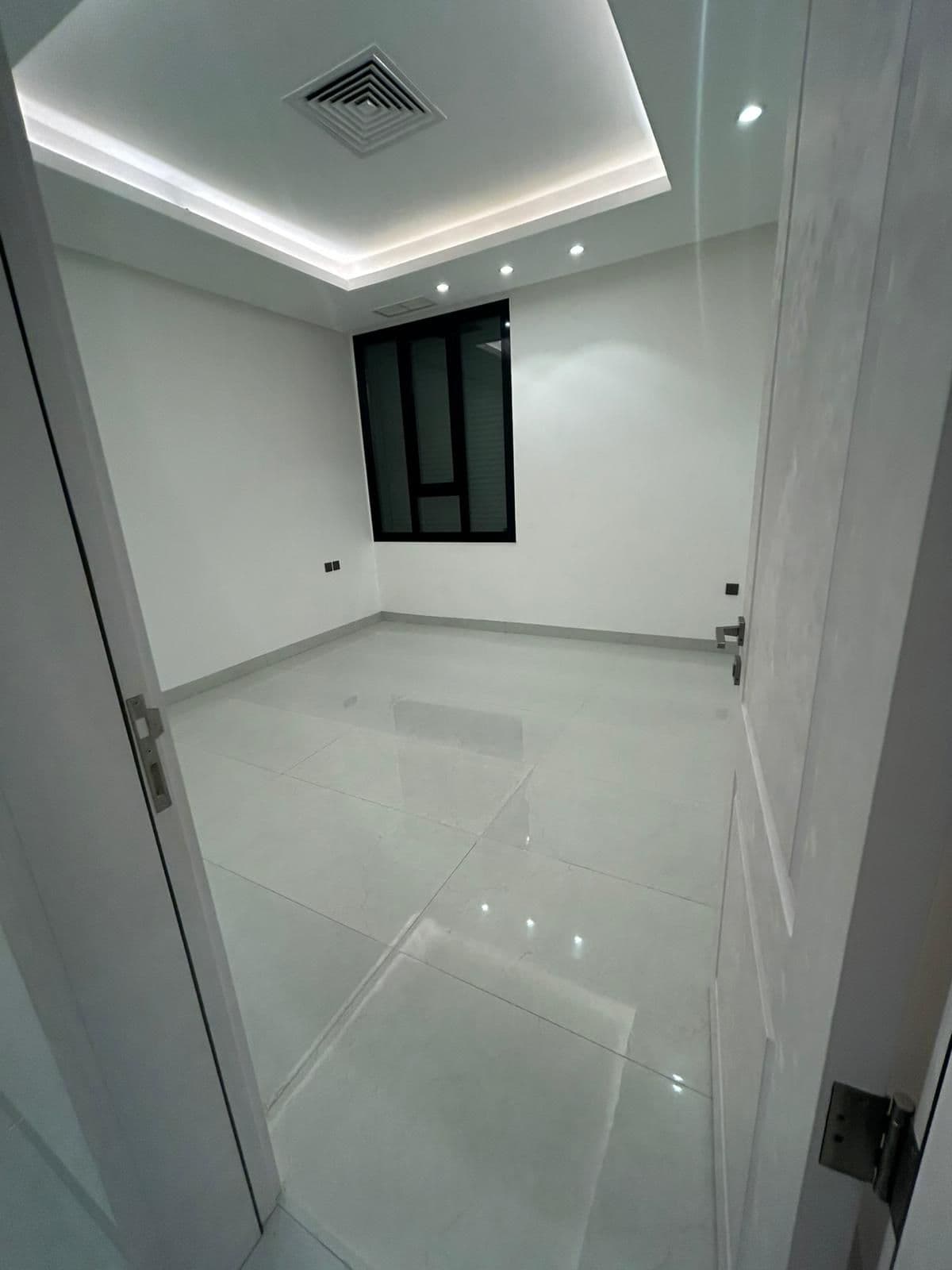 للايجار شقة في عبدالله المبارك