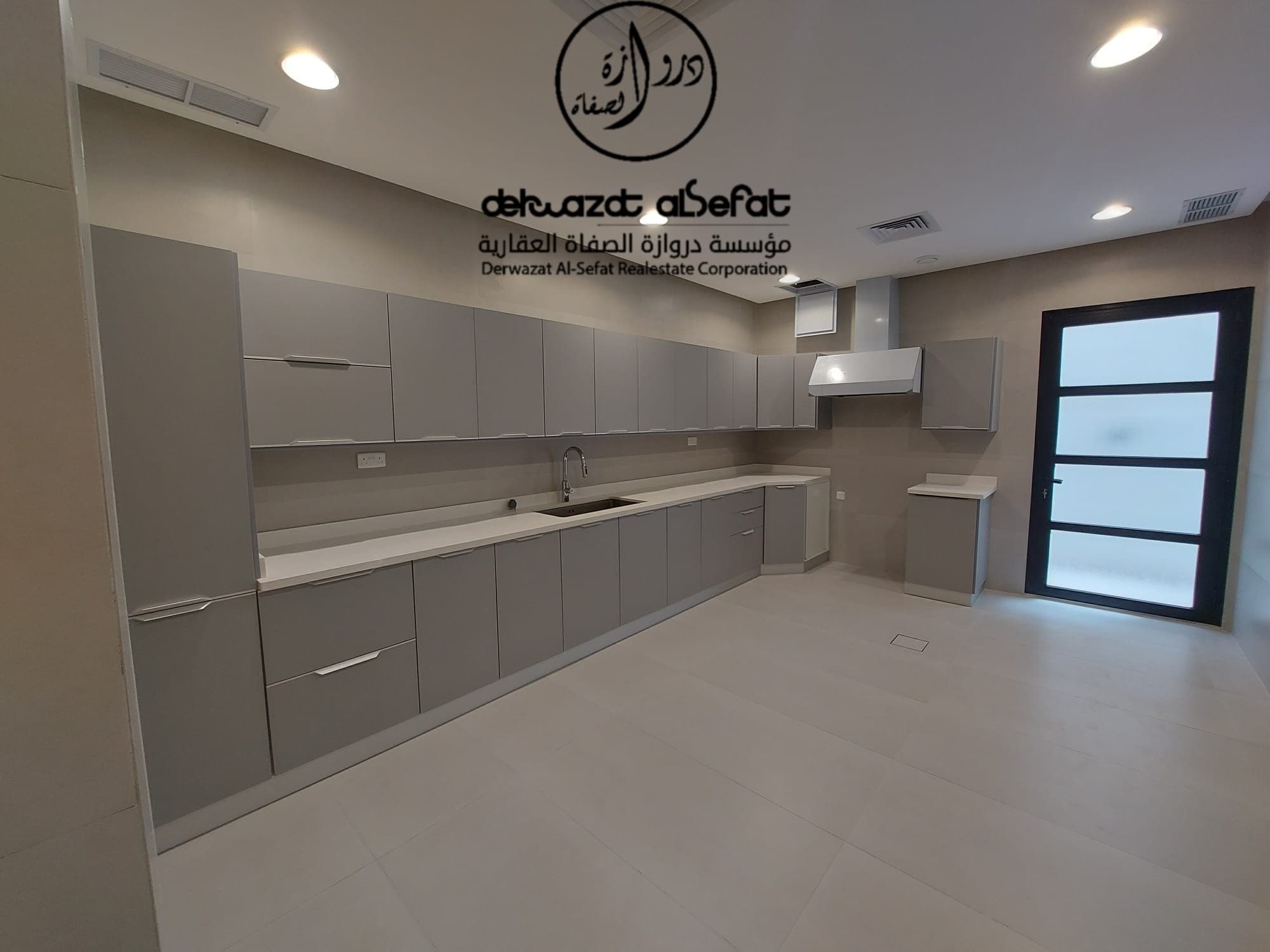 للإيجار دور أرضى فى المطلاع قطعة 3