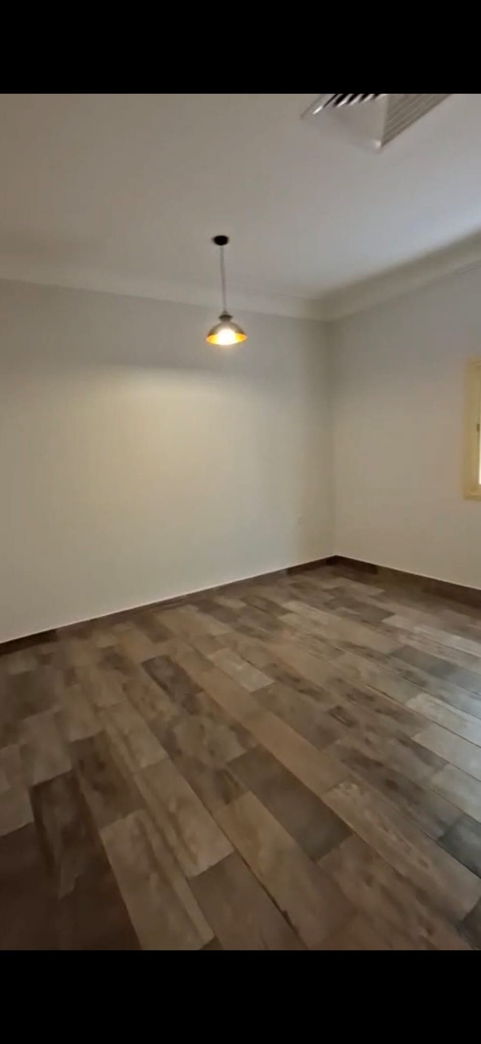 دور أرضى فاخر للإيجار فى بيان