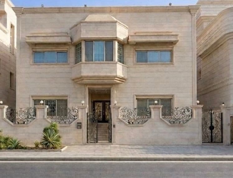 للبيع فيلا فى منطقة مبارك الكبير