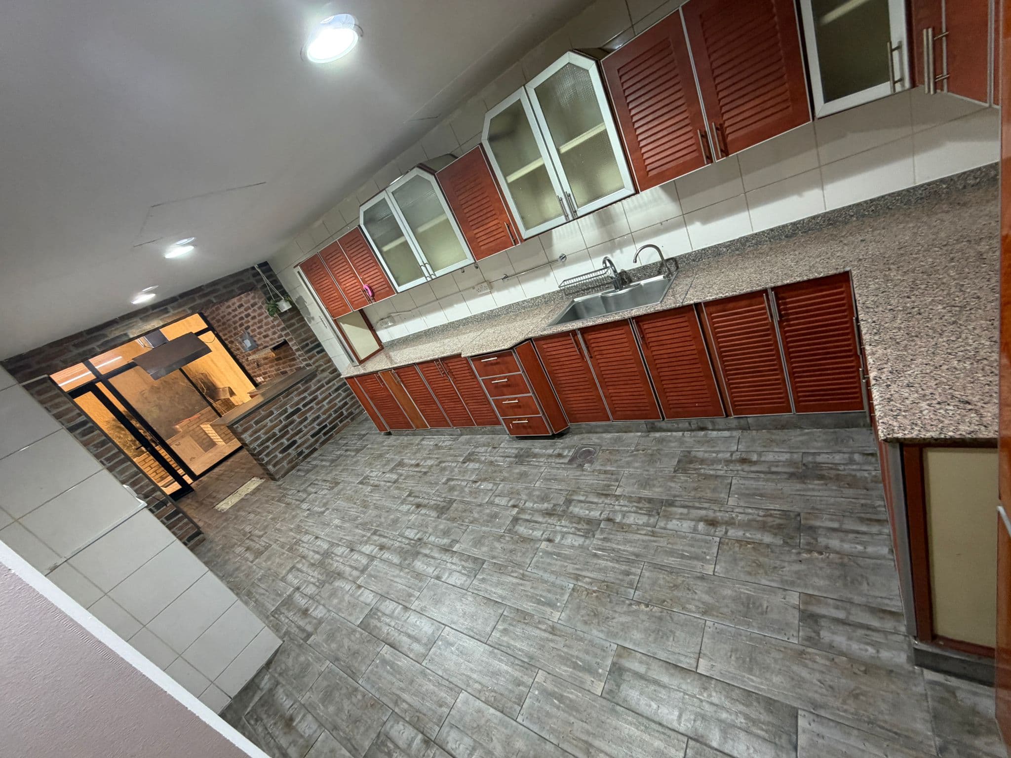 للإيجار دوبلكس فى سلوى قطعة 6