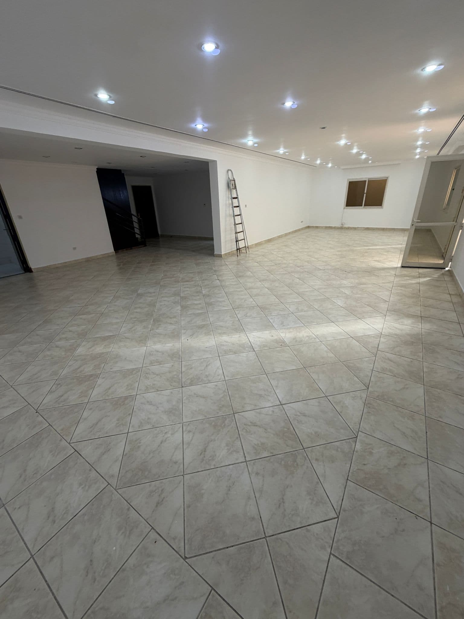 للإيجار دوبلكس فى سلوى قطعة 6