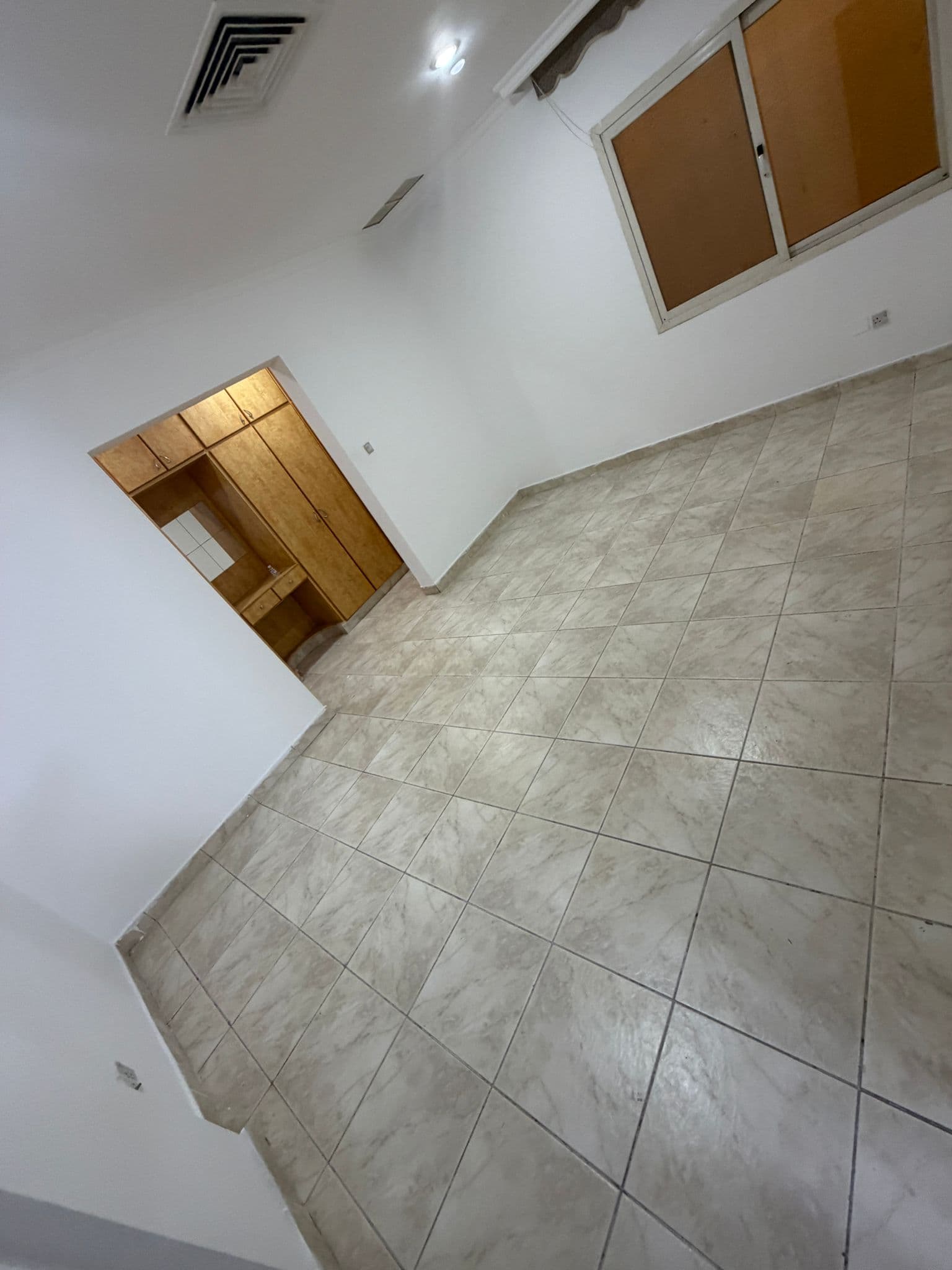 للإيجار دوبلكس فى سلوى قطعة 6