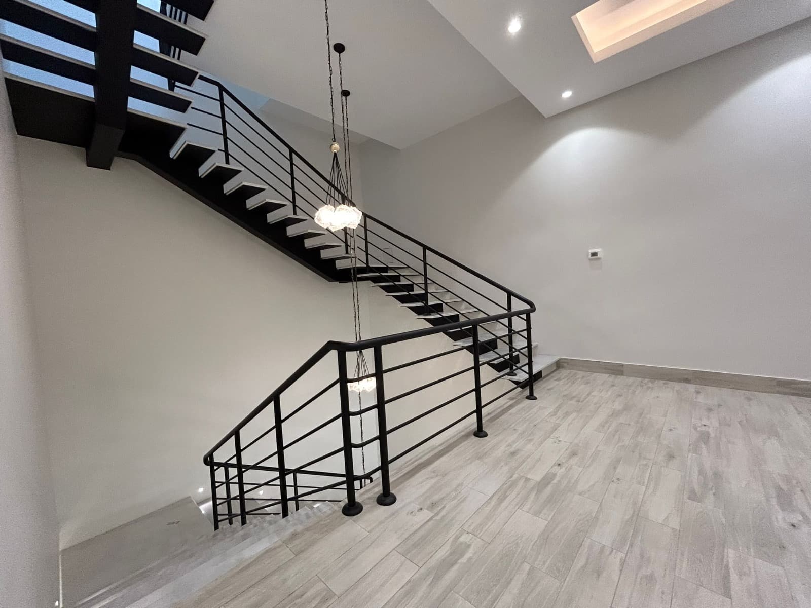 للإيجار فيلا فى منطقة الصديق