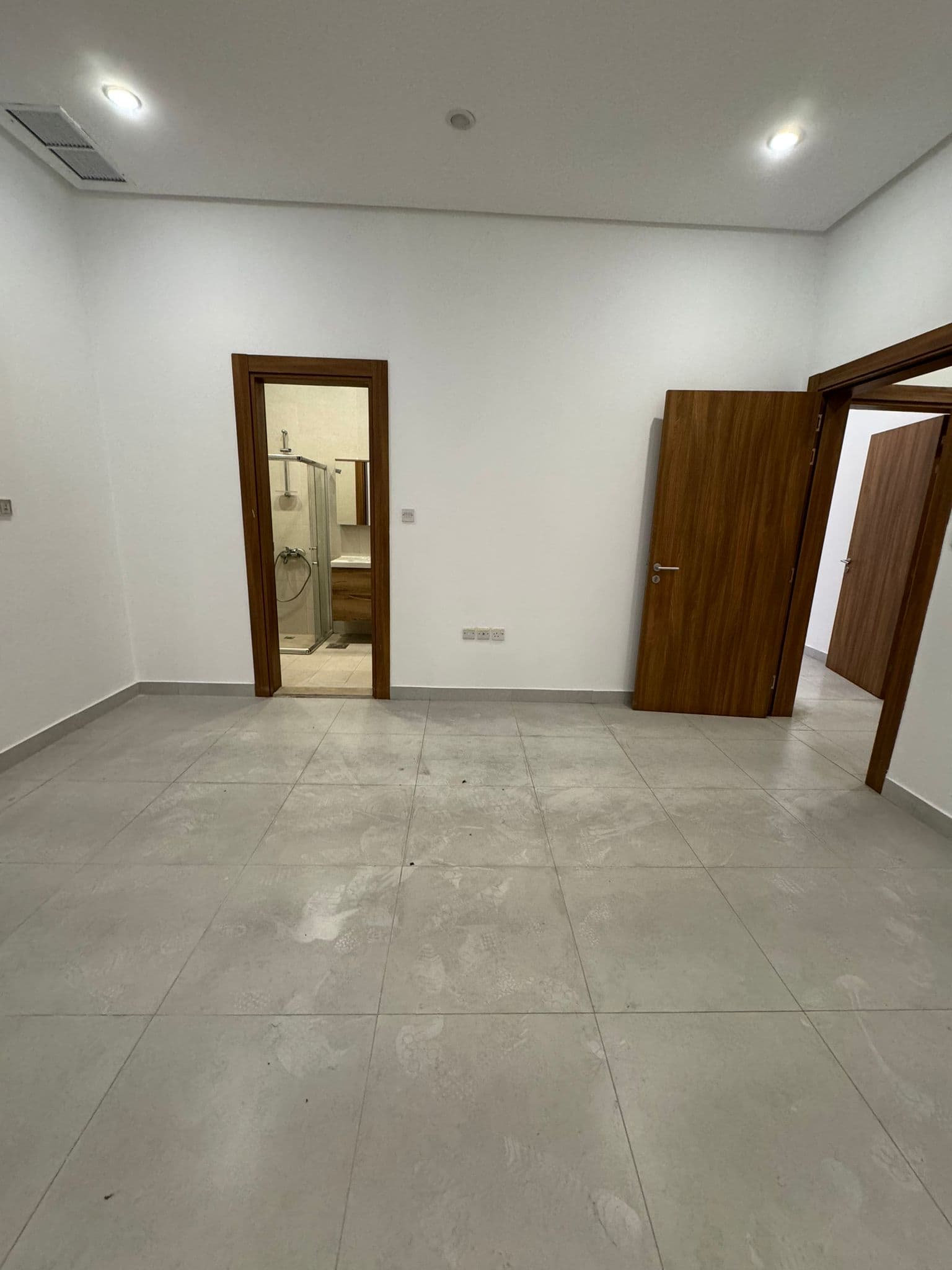 للإيجار دور ارضى فى المسايل