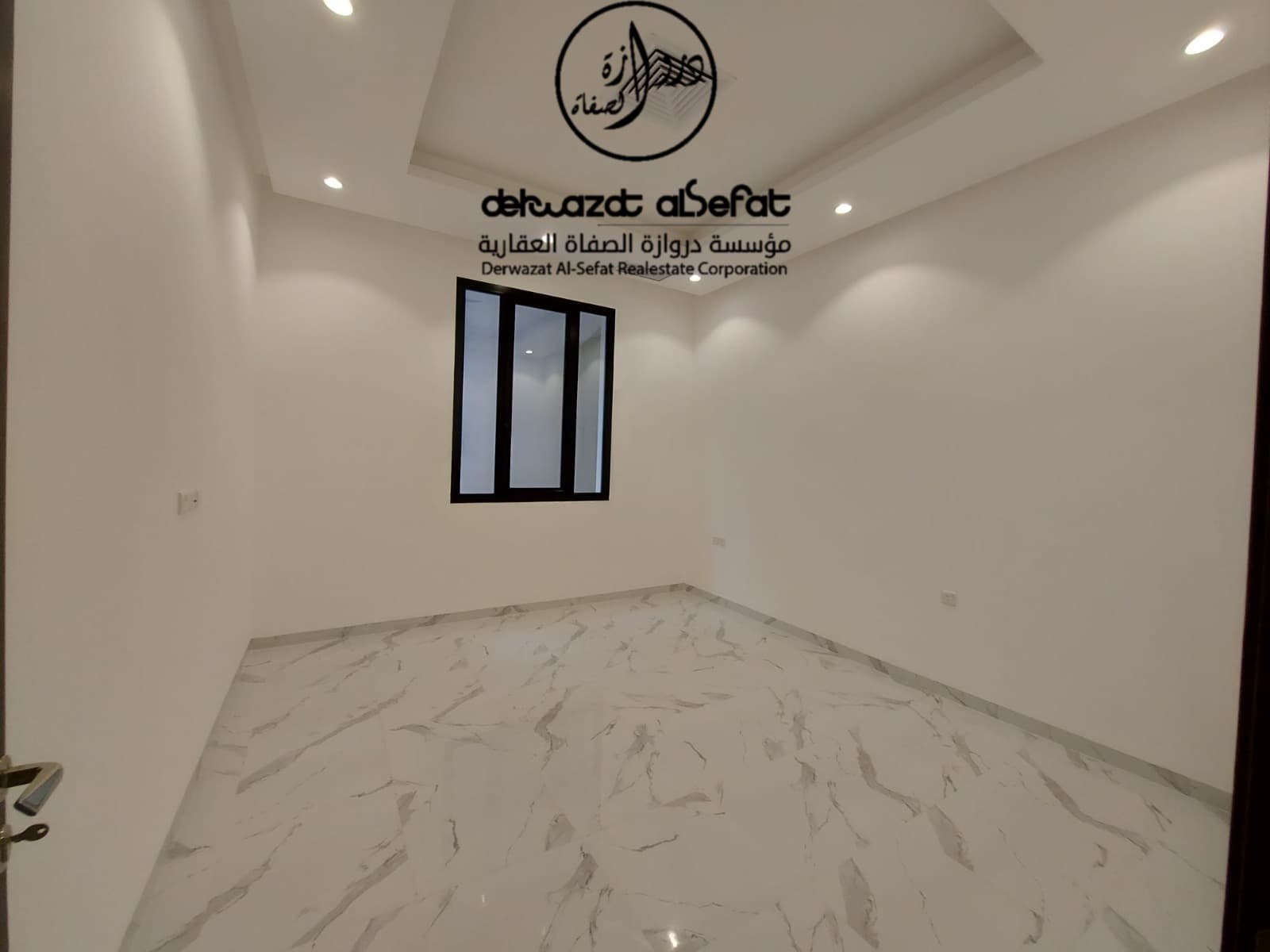 شقة للإيجار فى العمريه قطعة 1