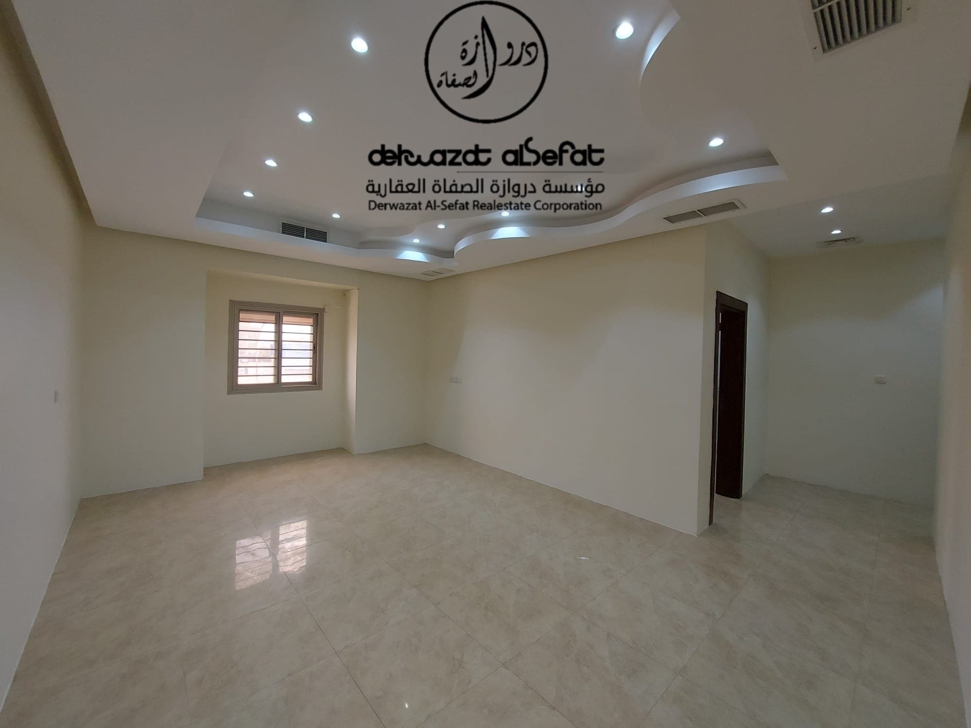 شقة للإيجار فى الدور الأول بالسلام