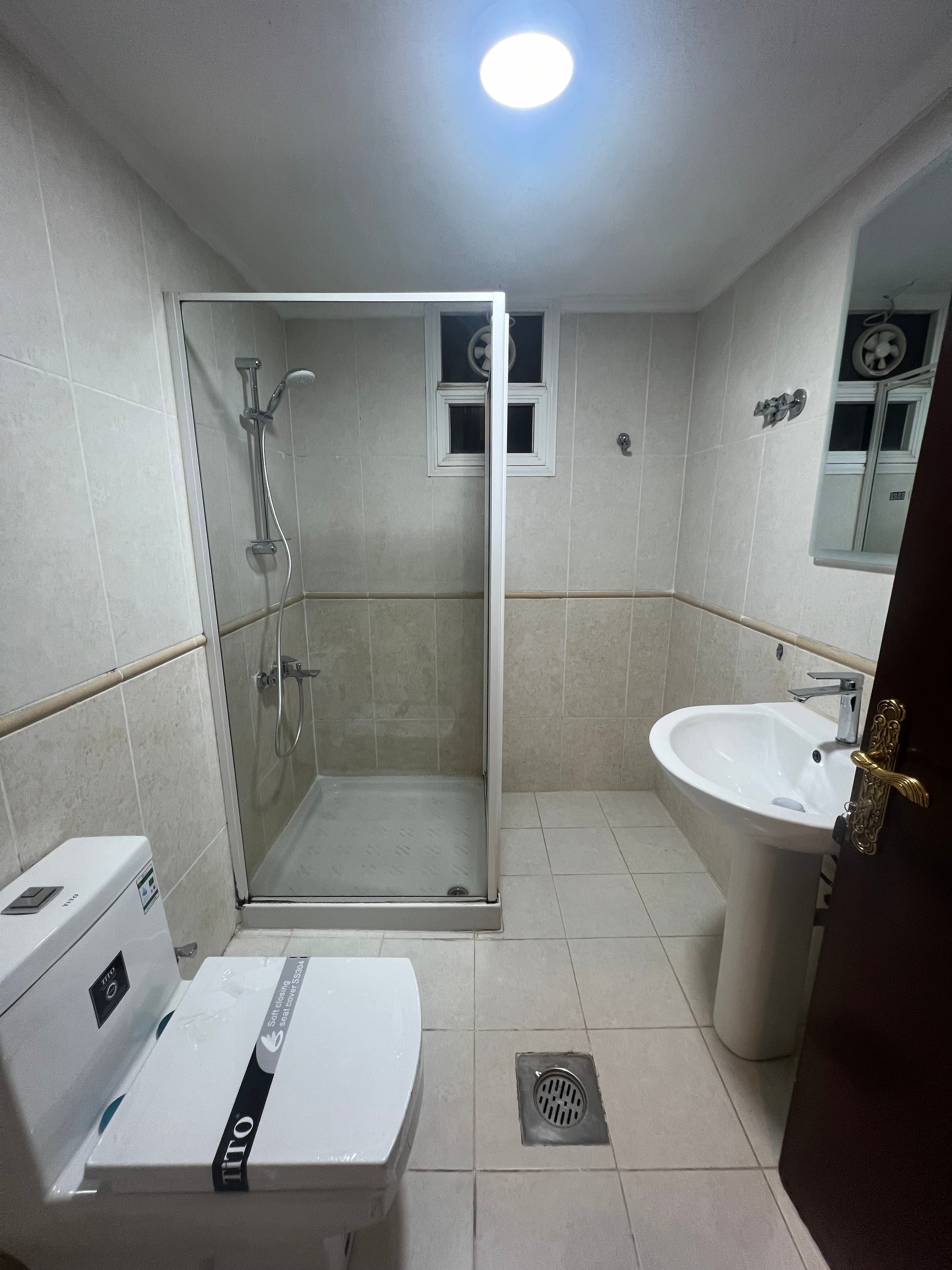 للايجار شقة فى منطقة حطين