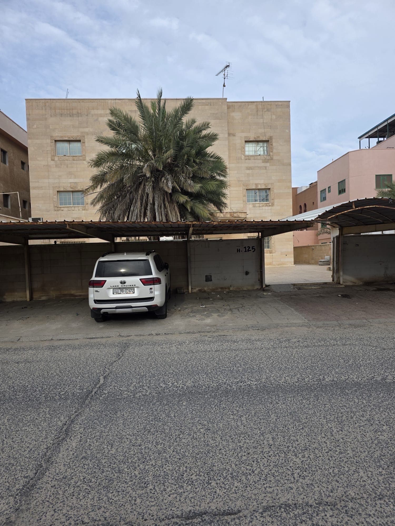 بيت للبيع فى سلوى قطعه 4