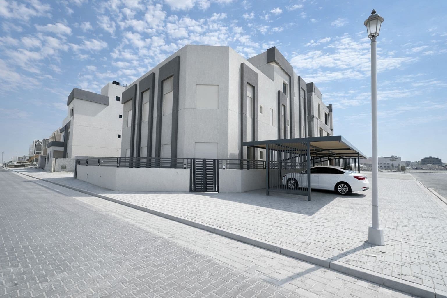 للبيع فيلا زاوية فى المطلاع السكنية